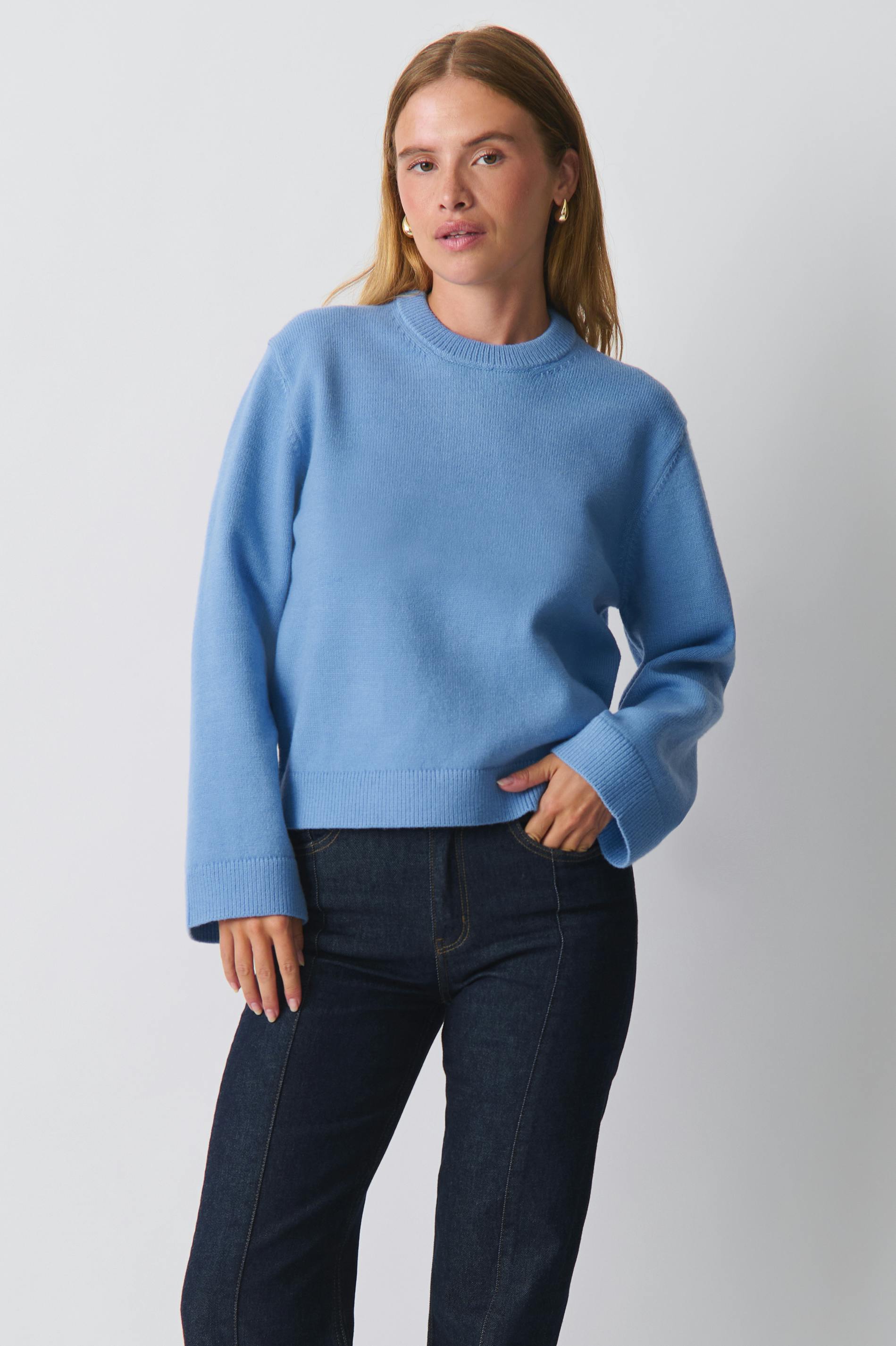 Knitted crew neck sweater