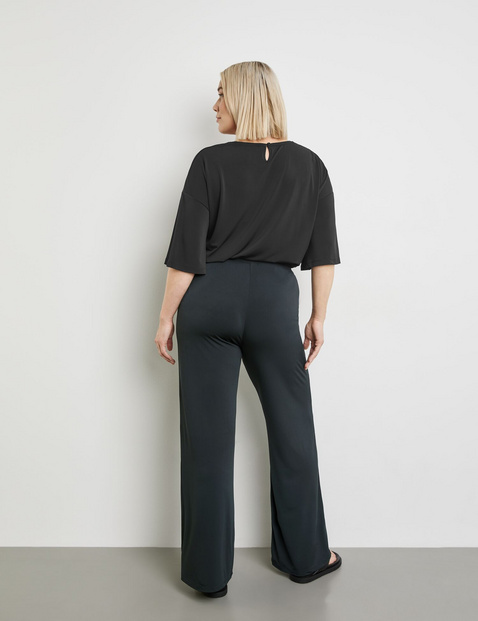 Weite Hose aus feinem Slinky-Jersey