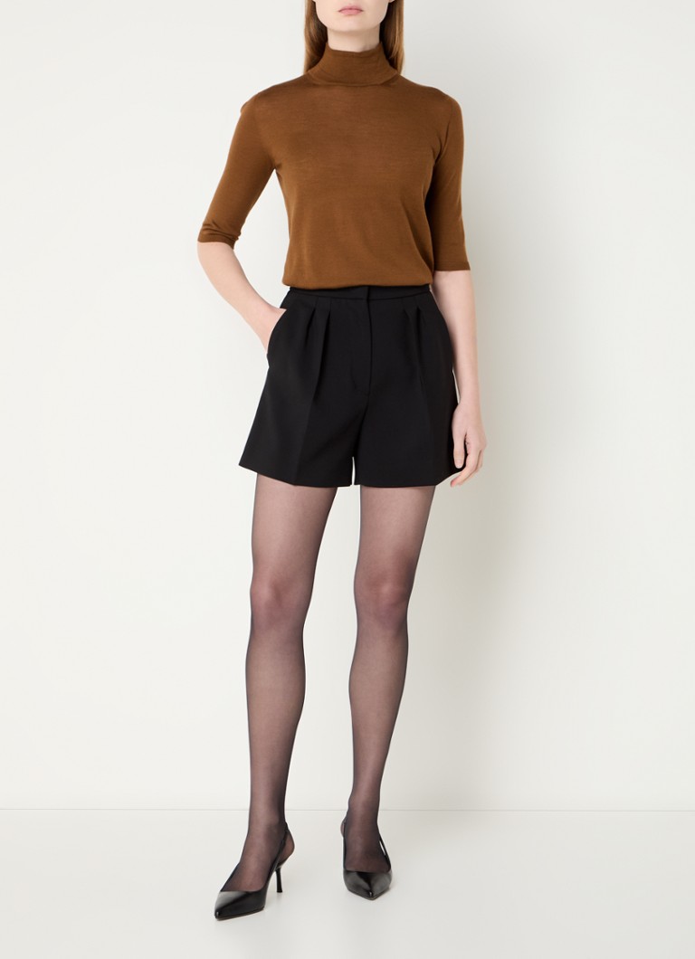 Pantaloni scurți din lână MaxMara Zic cu talie înaltă, cu talie largă și detalii plisate.