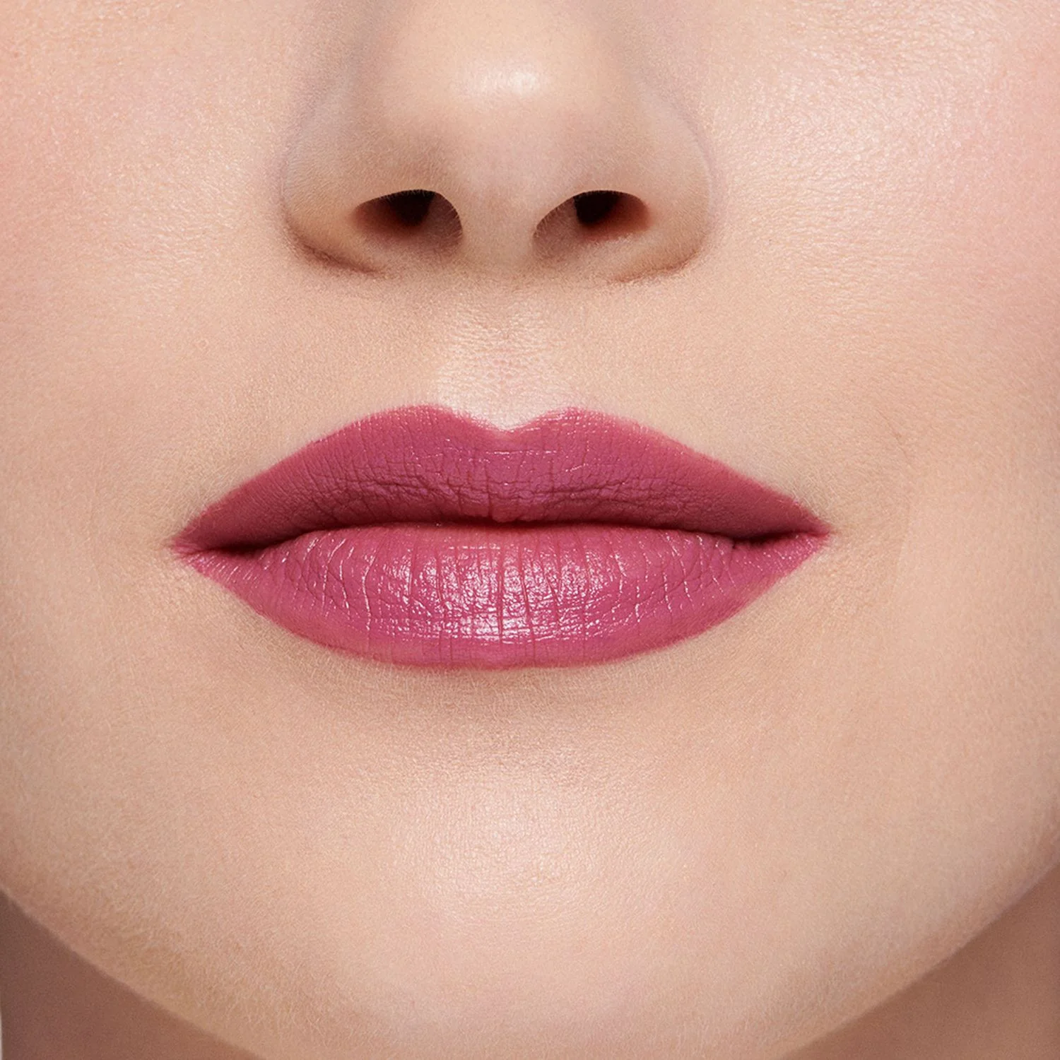 Κραγιόν Rouge Essentiel Silky Crème - Lipstick