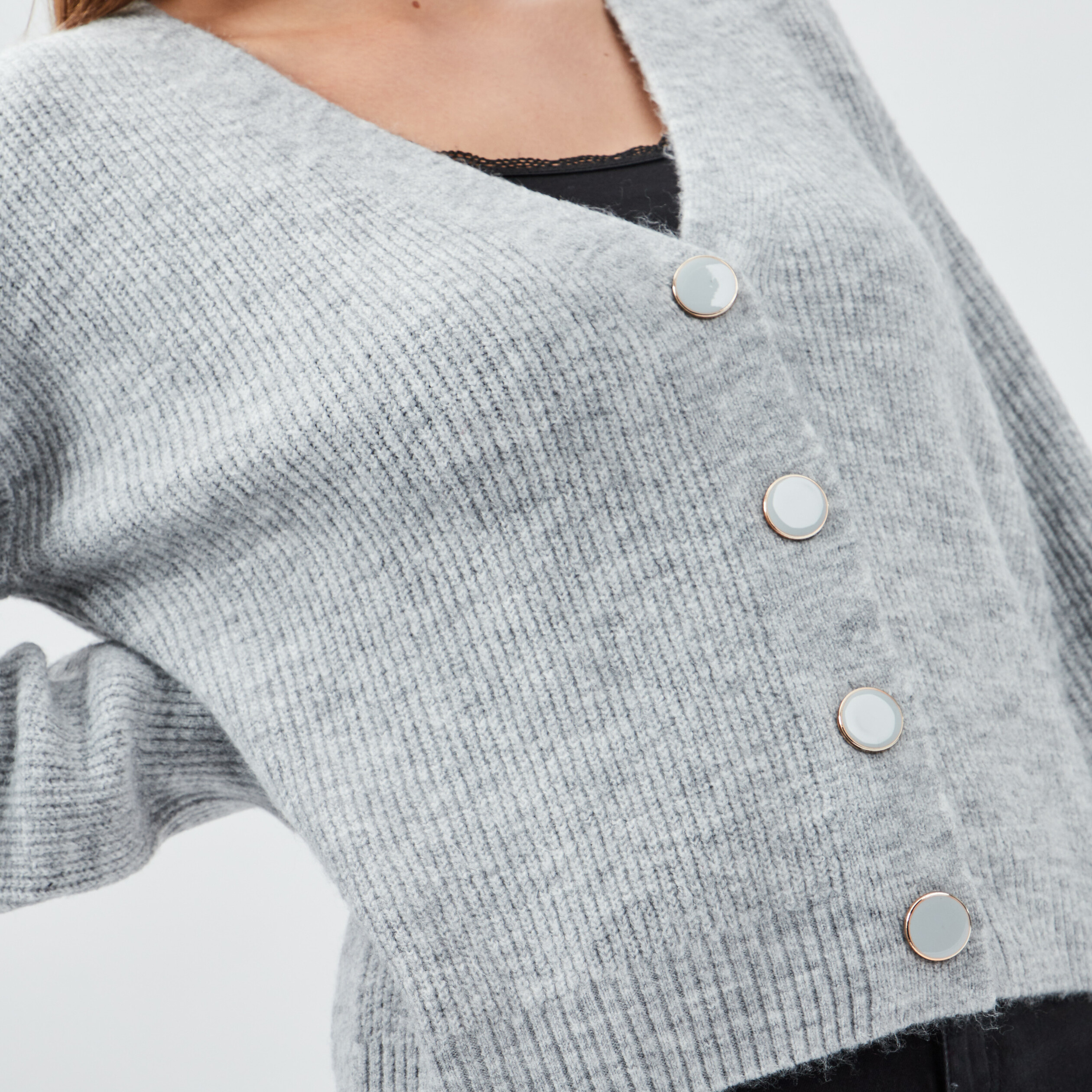 Gilet boutonné col en V gris femme | La Halle
