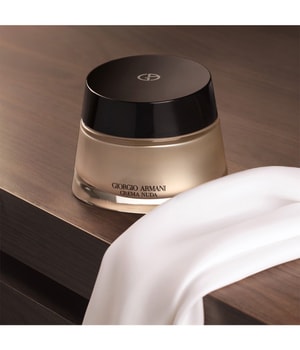 Giorgio Armani Crema Nuda Getönte Gesichtscreme-50 ml