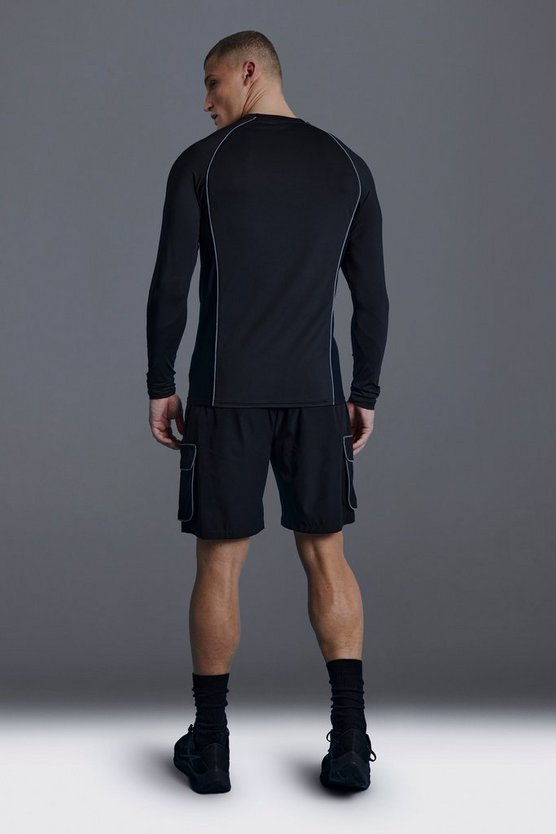 Langärmliges Man Active Muscle-Fit Oberteil