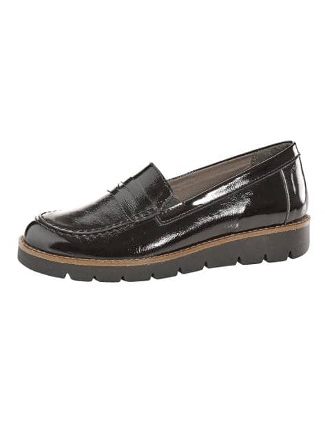 Slipper mit seitlichen Elastikeinsätzen