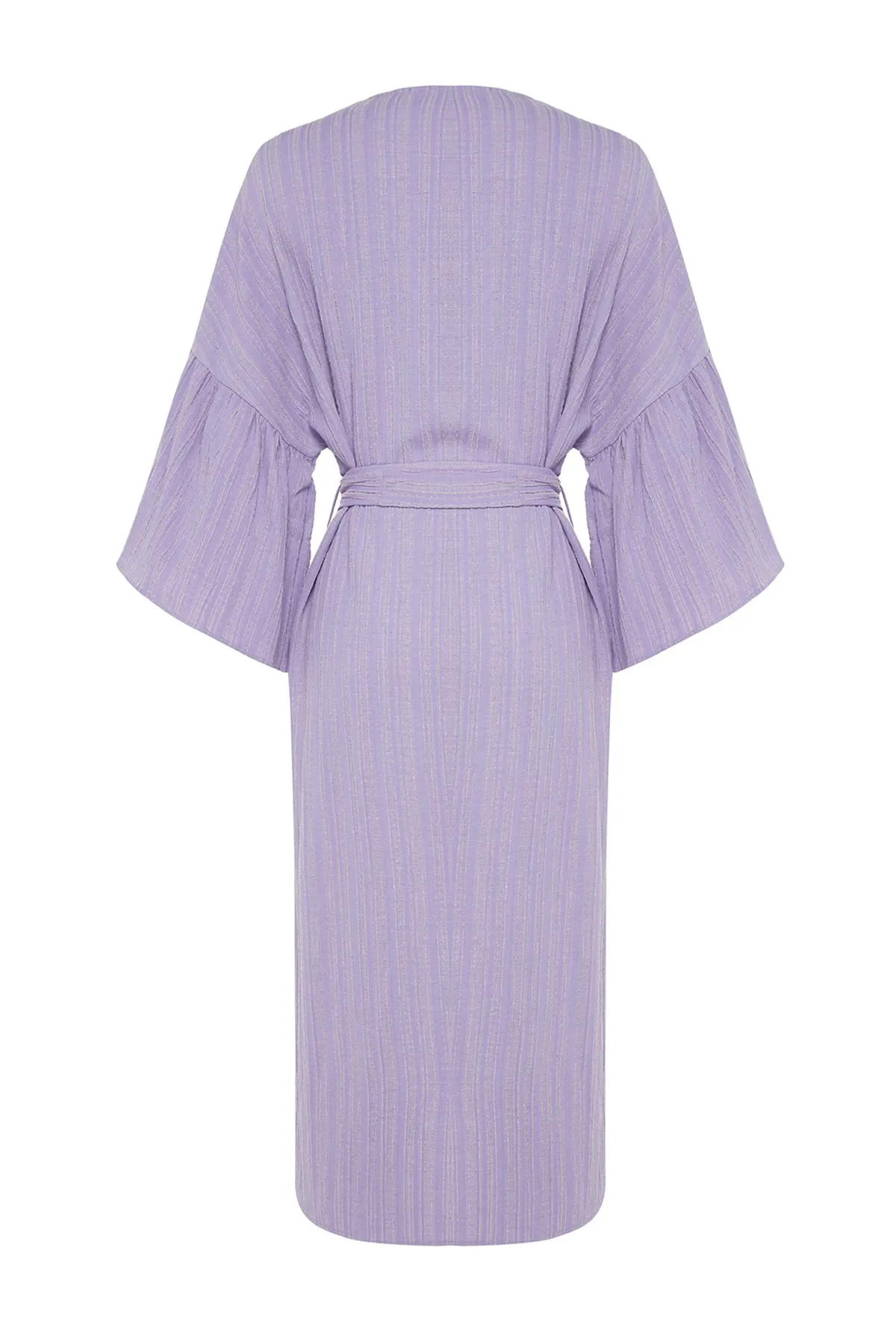 Trendyol Collection  Lilafarbener Maxi-Kimono und Kaftan aus Strick mit Volant und Gürtel TBESS23KM00028