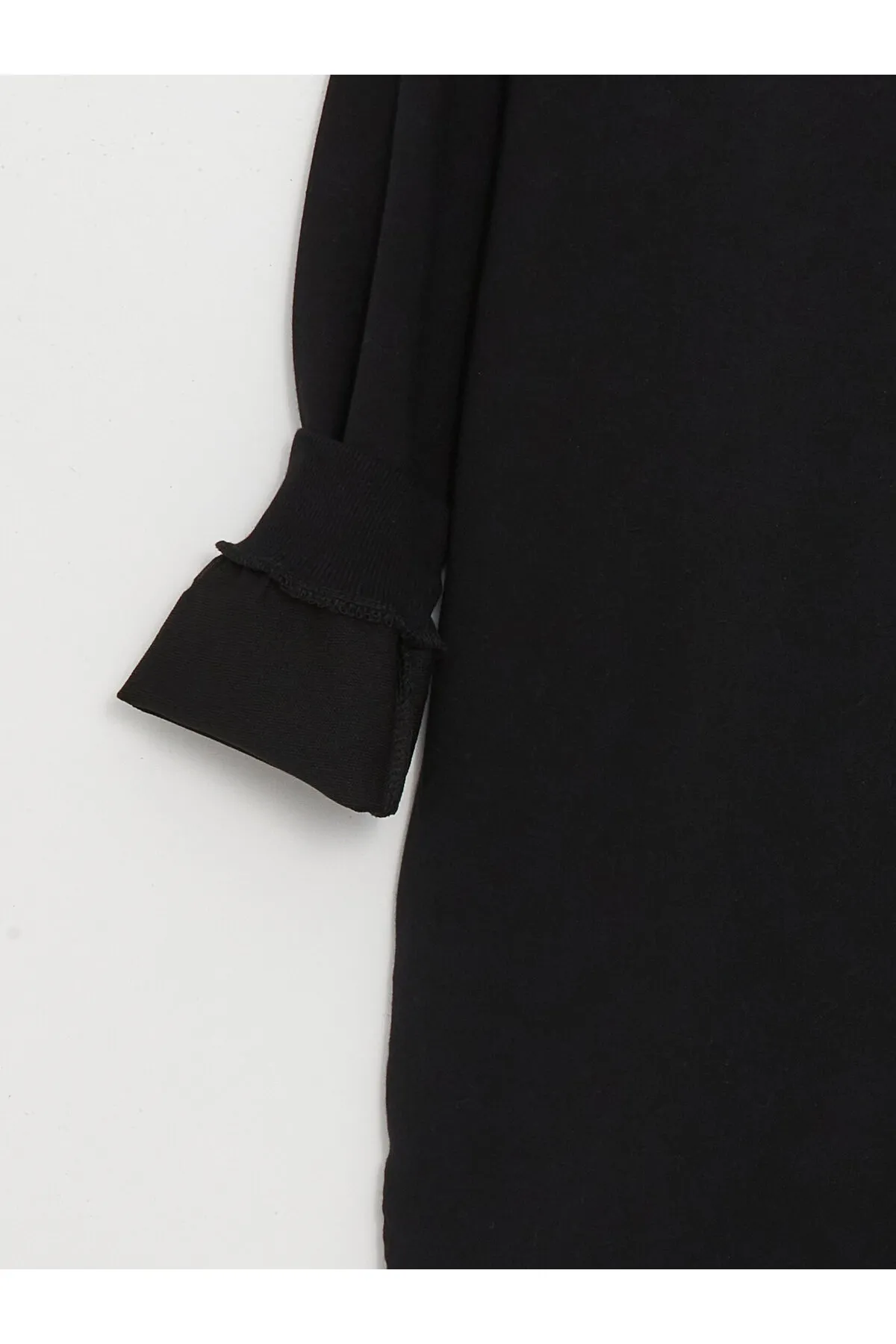 LC Waikiki  Bedruckte Langarm-Sweatshirt-Tunika für Damen mit Rundhalsausschnitt