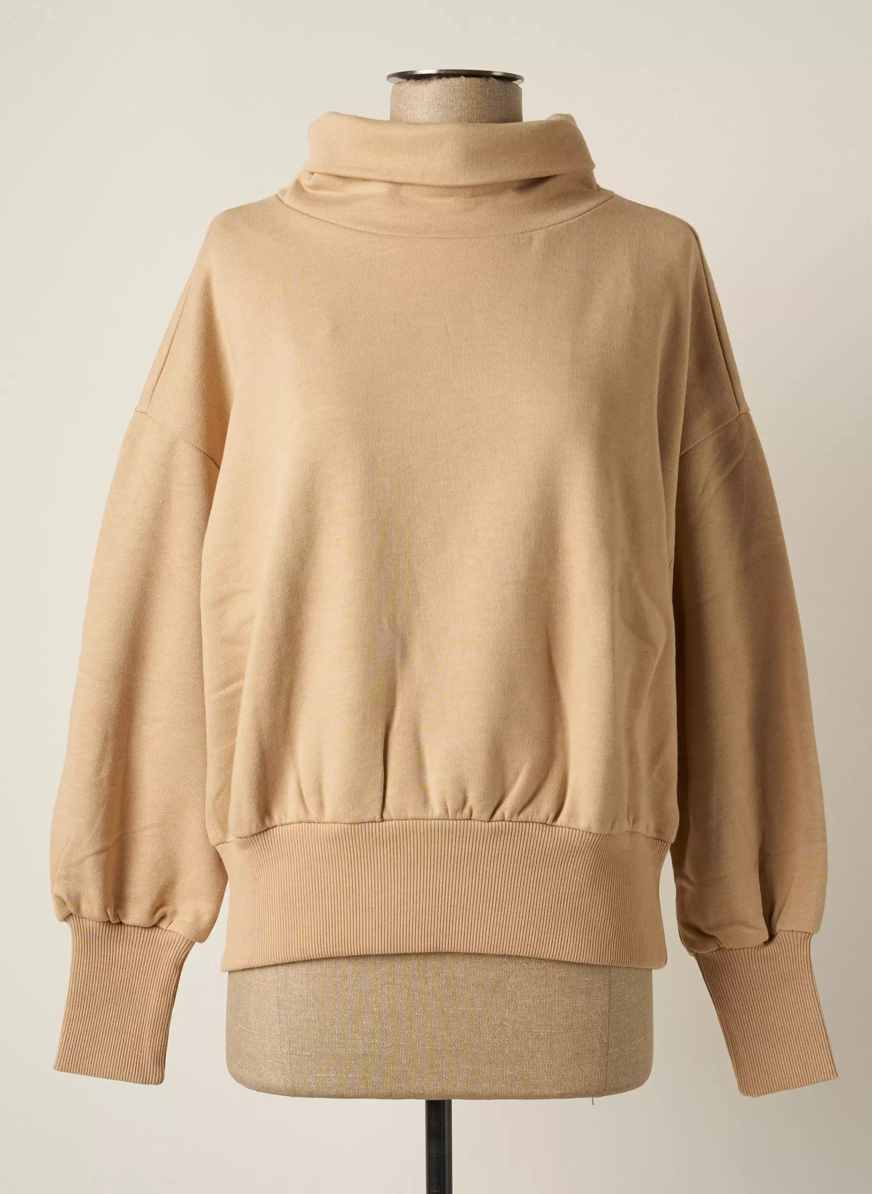 Summum Cols Roules Femme couleur beige