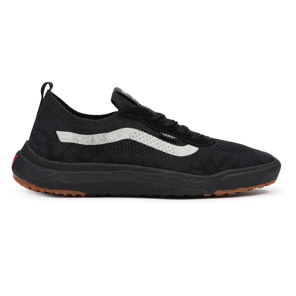 Vans UltraRange VR3 VN0A4BXBH7I1 / schwarz