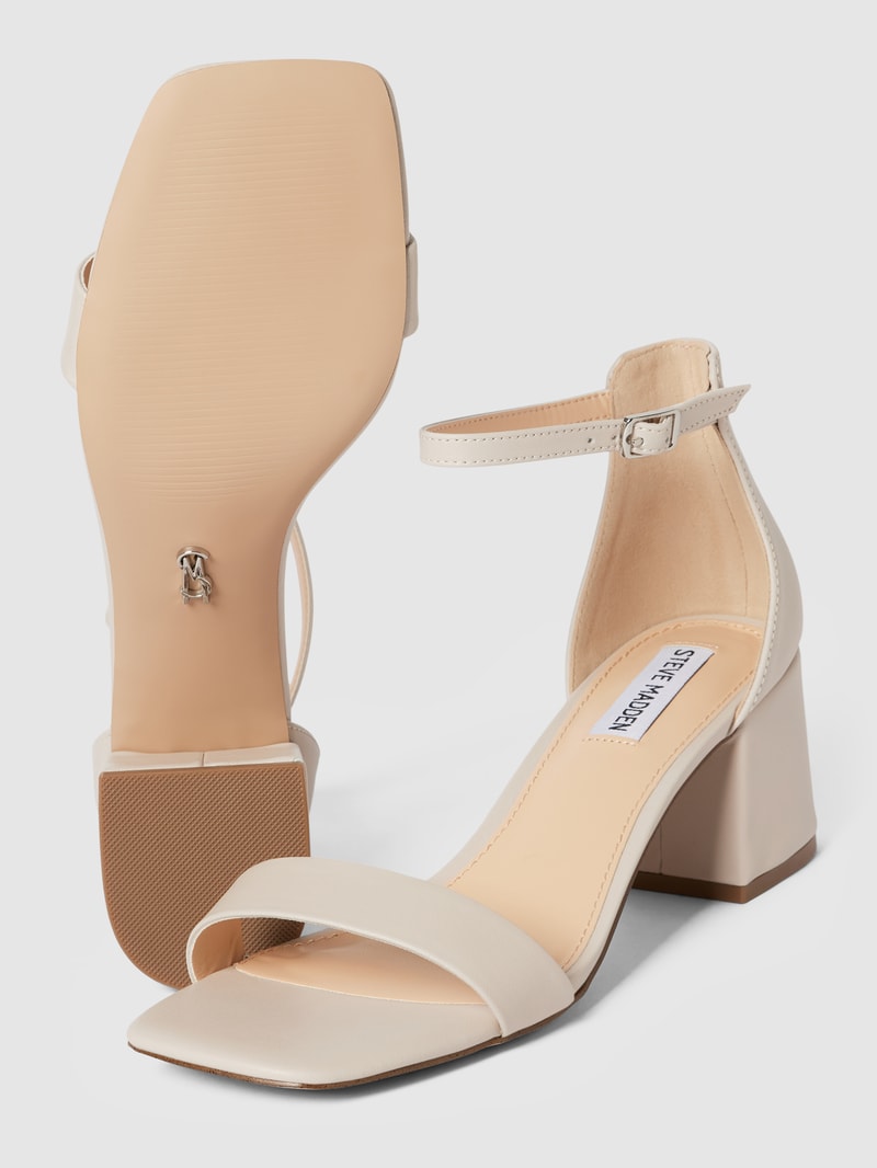 Sandalette mit Blockabsatz in sand