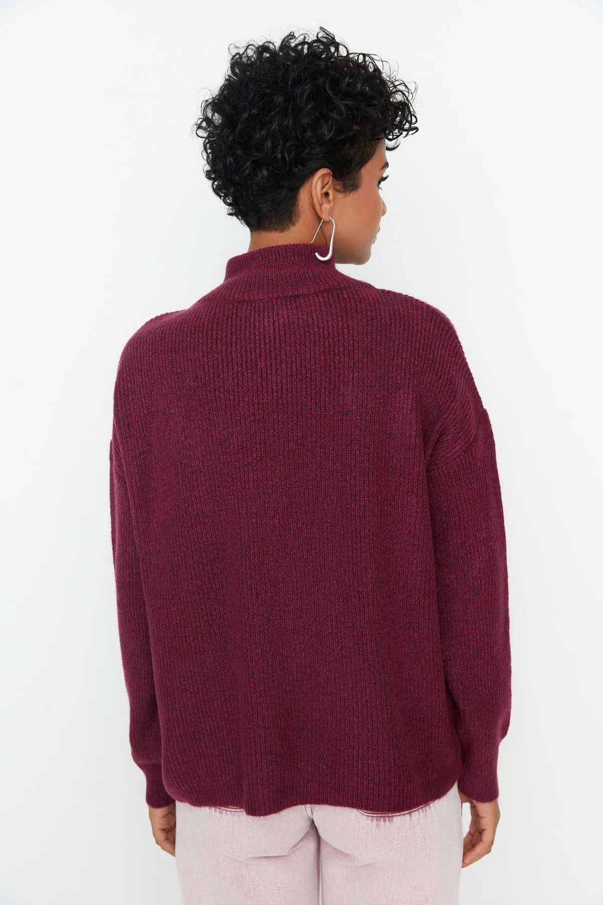 Trendyol Collection  Hellvioletter Strickpullover mit weicher Struktur und Reißverschluss TWOAW20XS0009