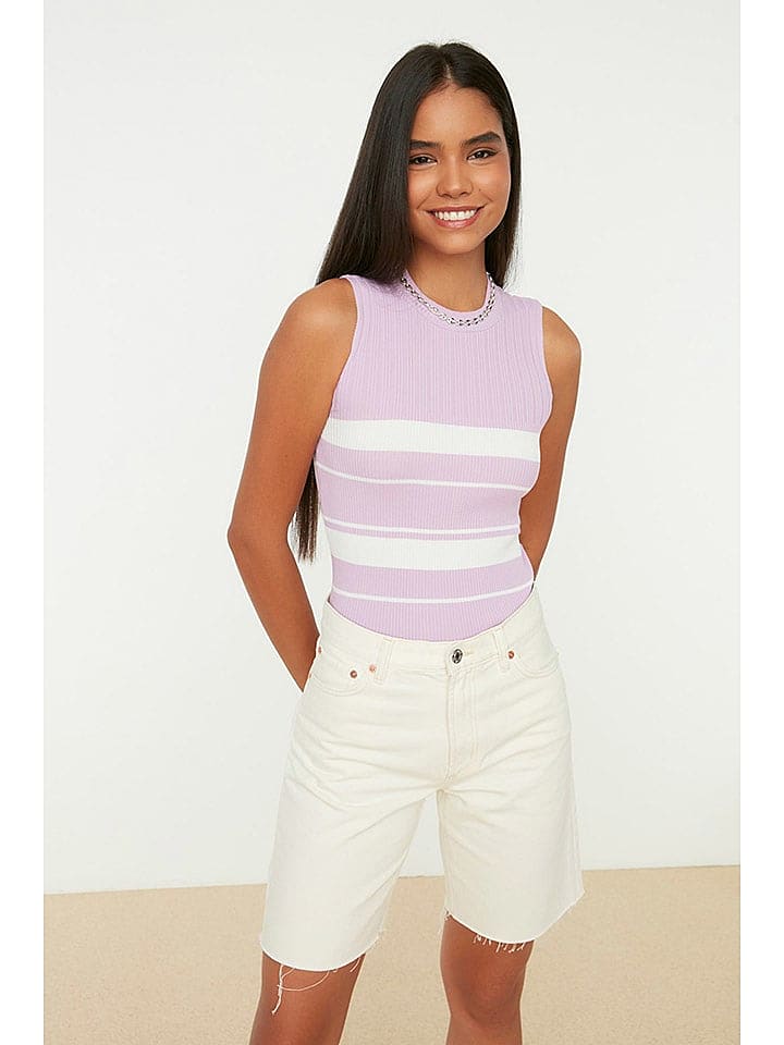 trendyol Top in Flieder/ Weiß günstig kaufen S