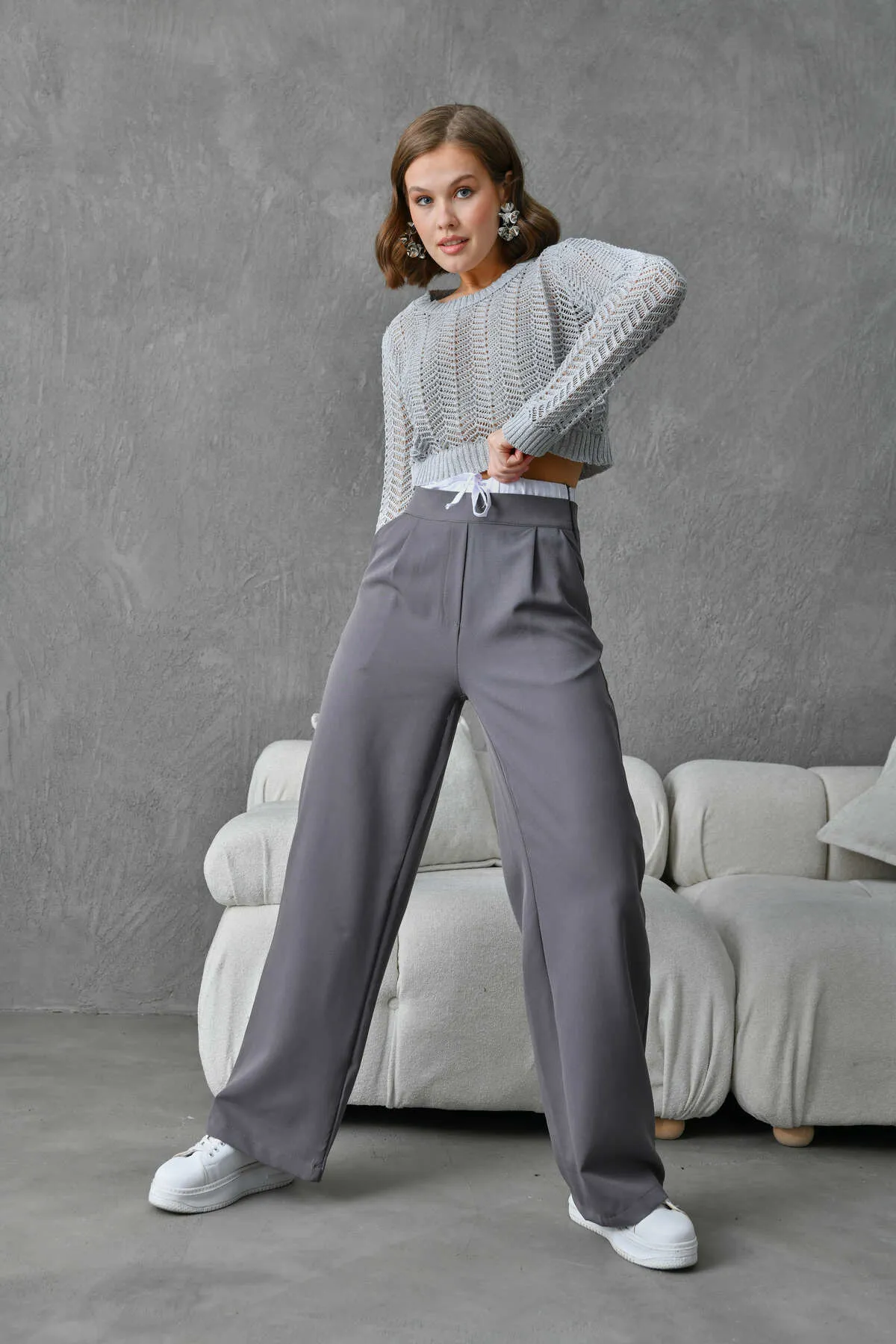 VOLT CLOTHİNG  Weiße Lycra-Hose mit hoher Taille und Futter für Damen