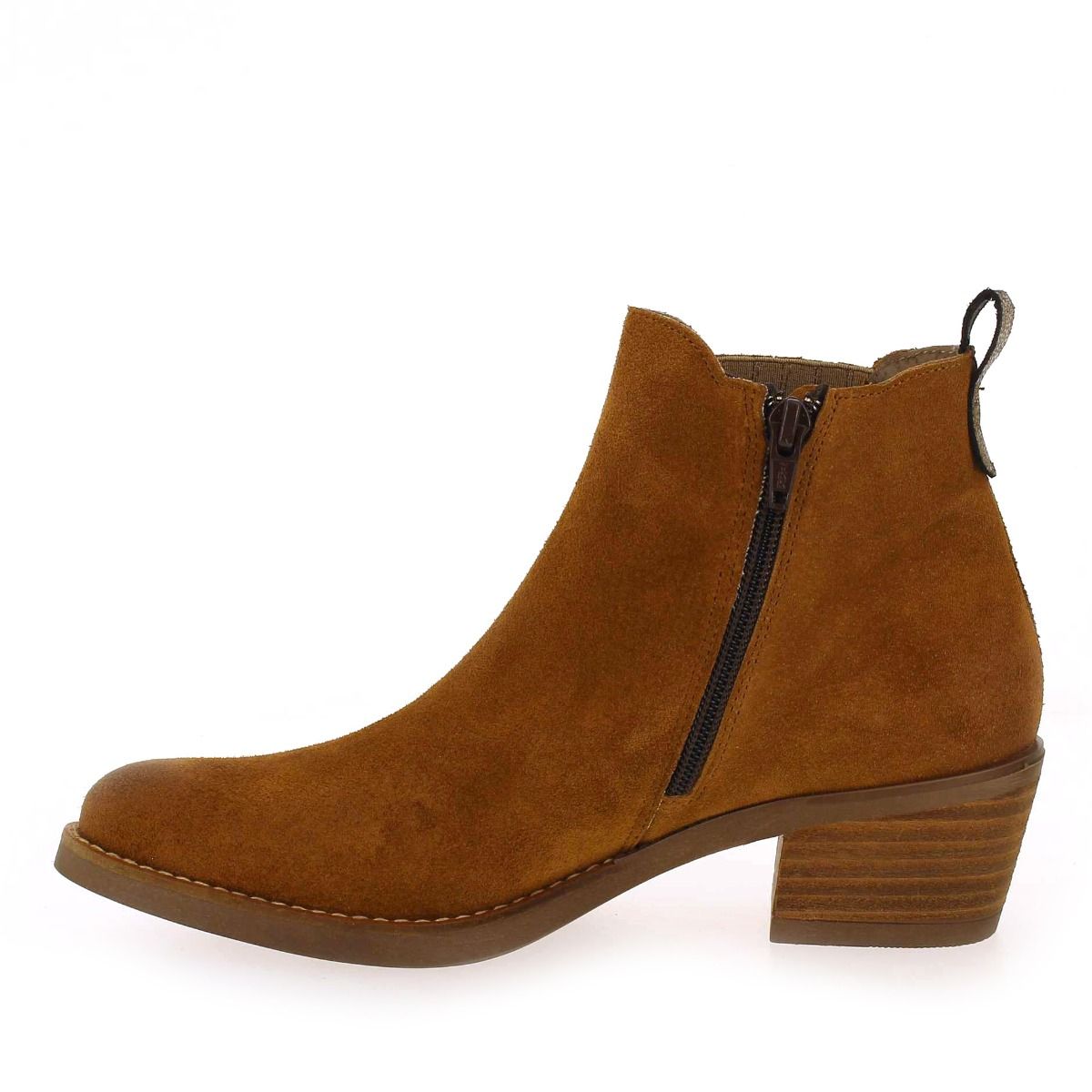 MKD  IZAC - Camel