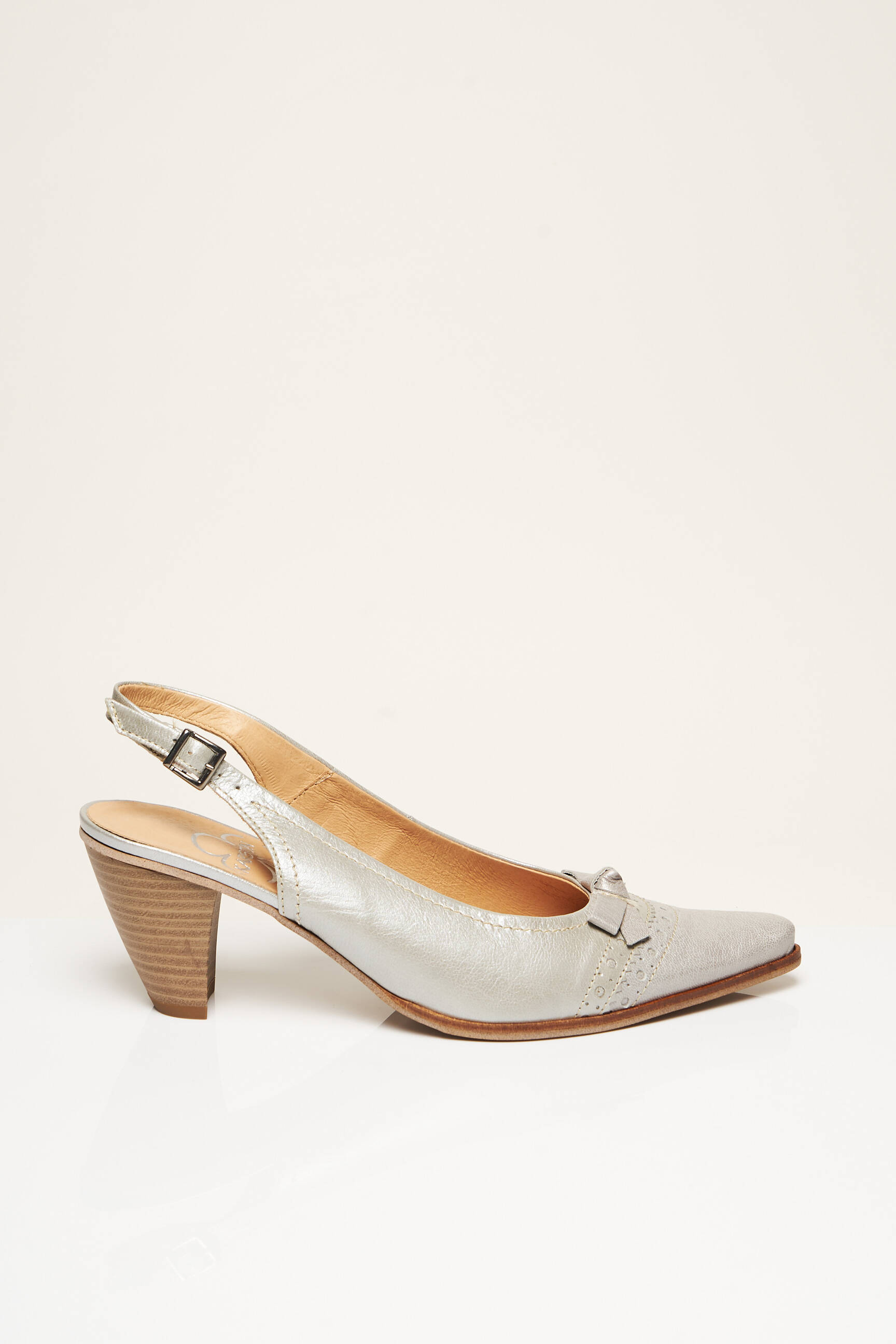 Karston Sandales Nu Pieds Femme couleur gris