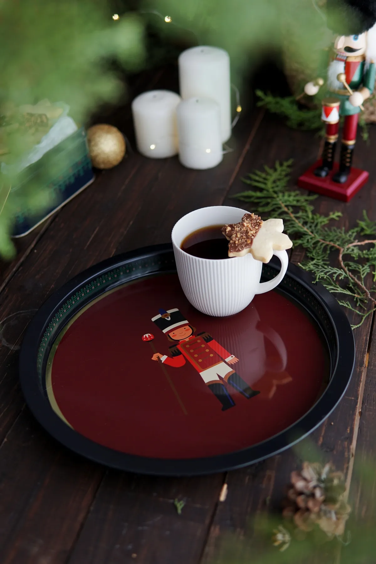 EVLE  Dreifaches Weihnachtsset, 15,8 x 15,8 x 8 cm, Ø14 x 7 cm, Ø31,5 cm Tablett erb571r