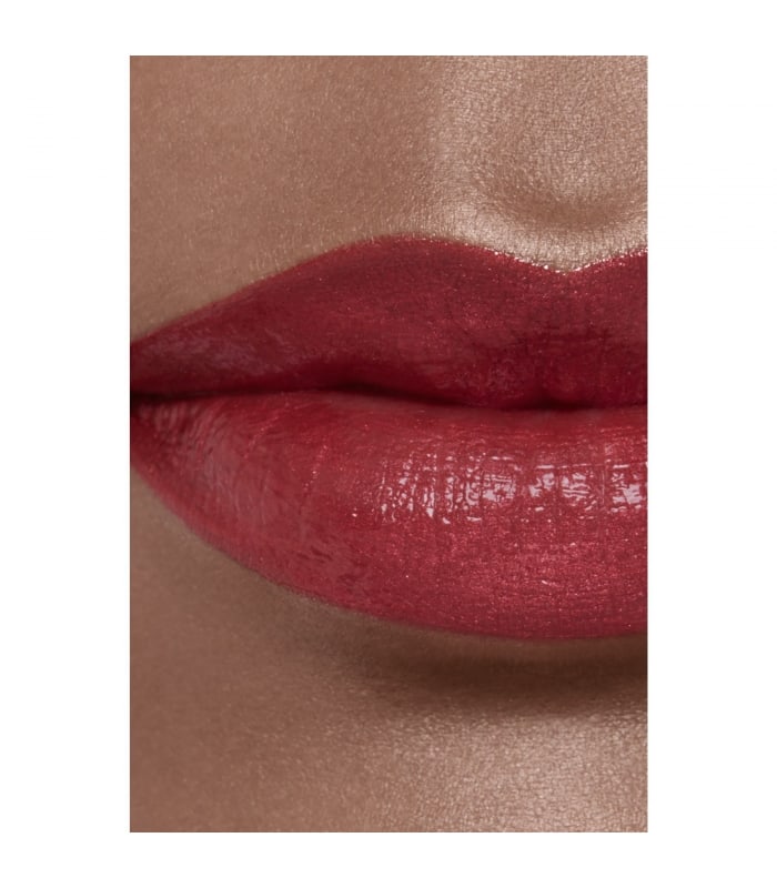 Chanel-ROUGE COCO BLOOM-Le rouge à levrès hydratant et repulpant longue tenue, couleur et brillance intenses