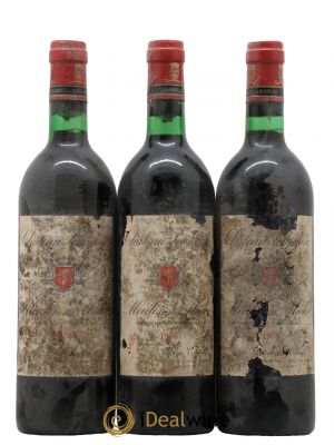 Château Poujeaux  1976 - Lot de 3 Bouteilles