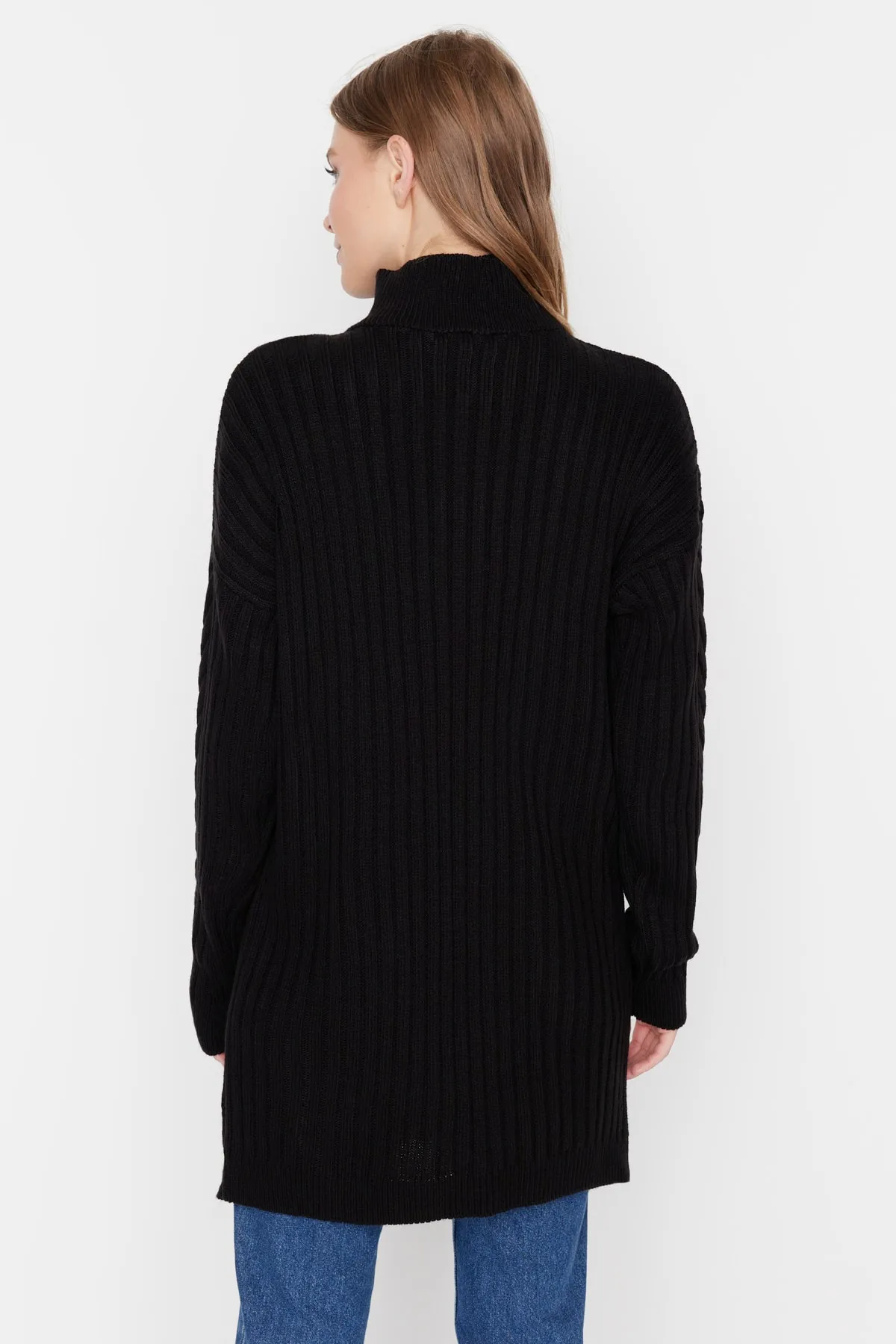 Trendyol Modest  Schwarzer Selanik-Strickpullover mit Reißverschluss TCTAW23AK00017
