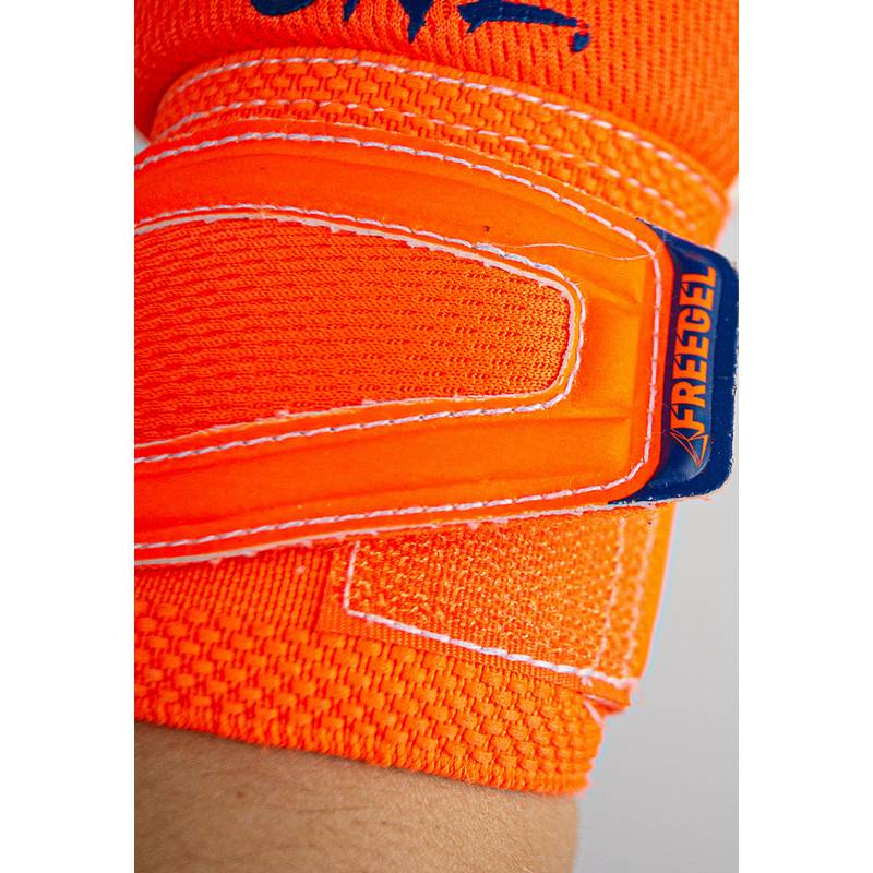 Reusch Attrakt Freegel Silver Jr Torwarthandschuhe