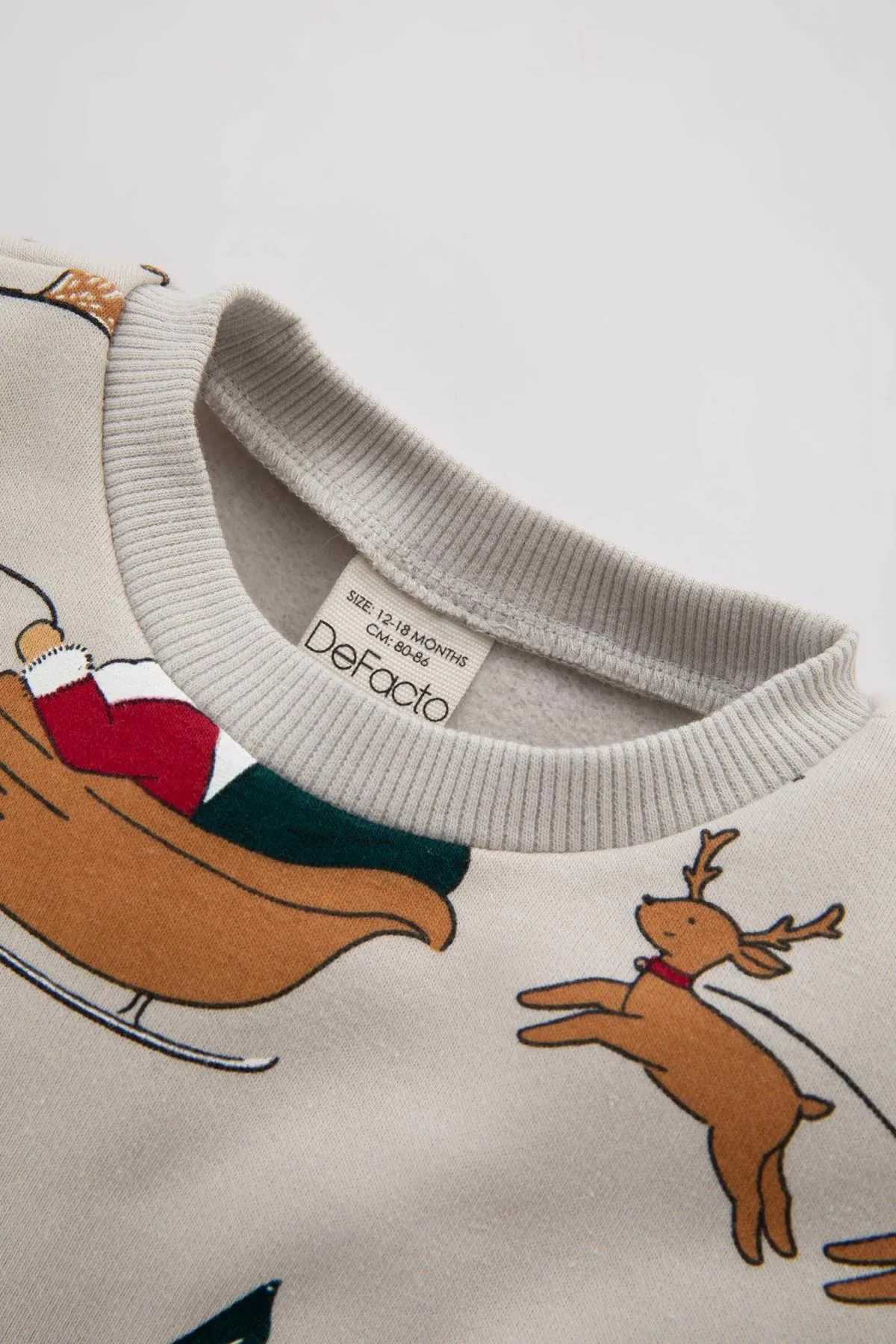 DeFacto  Dickes Sweatshirt-Jogginghose-Set mit Neujahrsmotiv für Babys im 2er-Set