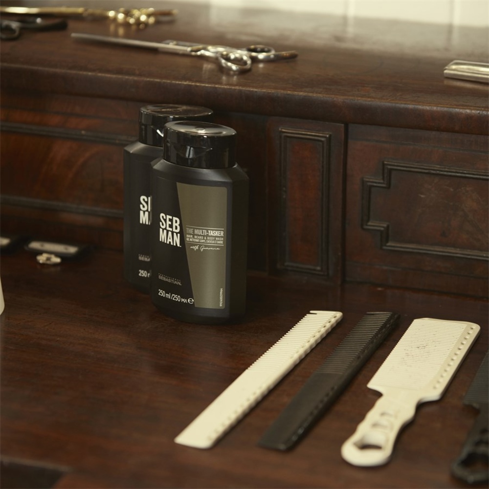 Sebastian The Multitasker 3 in 1 Hair, Beard & Body Wash Soin pour barbe