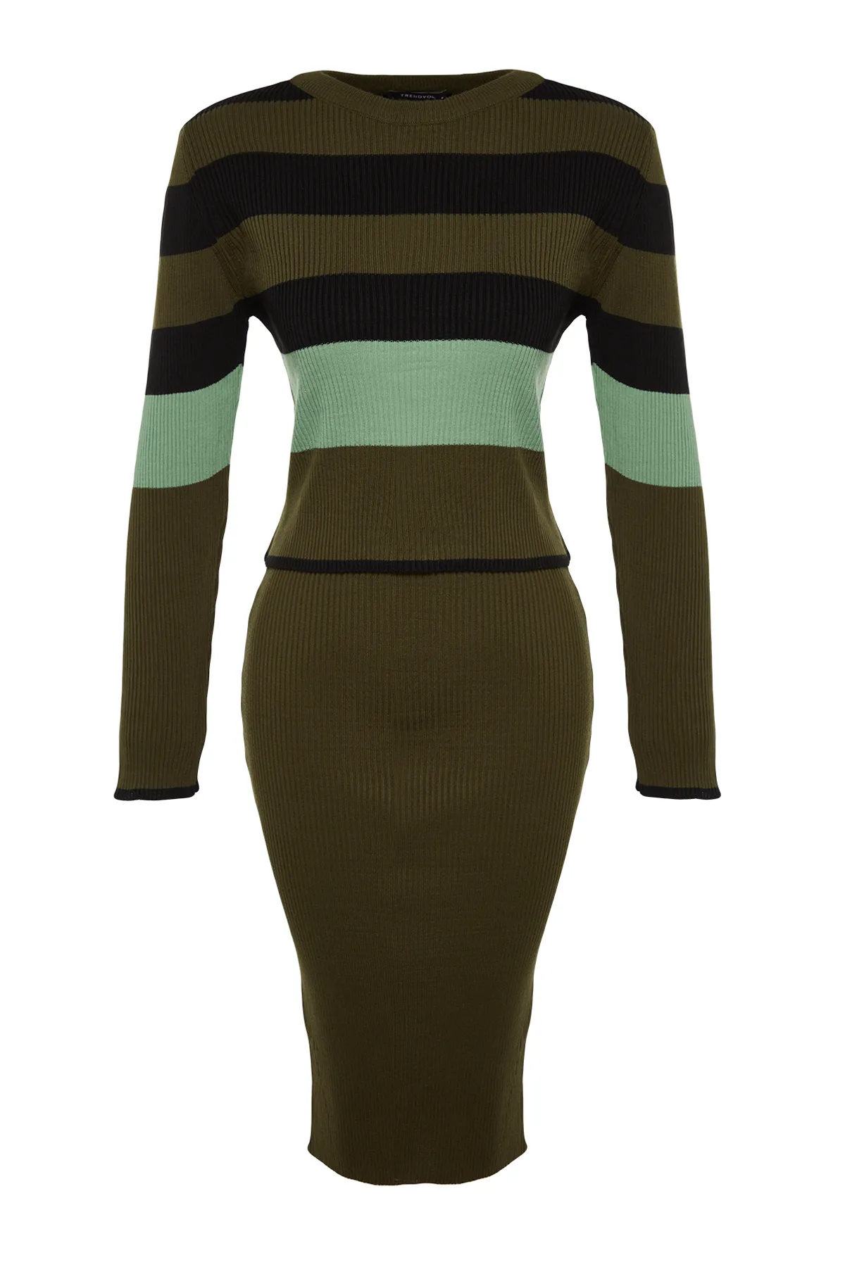 Trendyol Collection  Khakifarbenes Strickoberteil und -unterteil im Blockfarbendesign TWOAW24AU00104