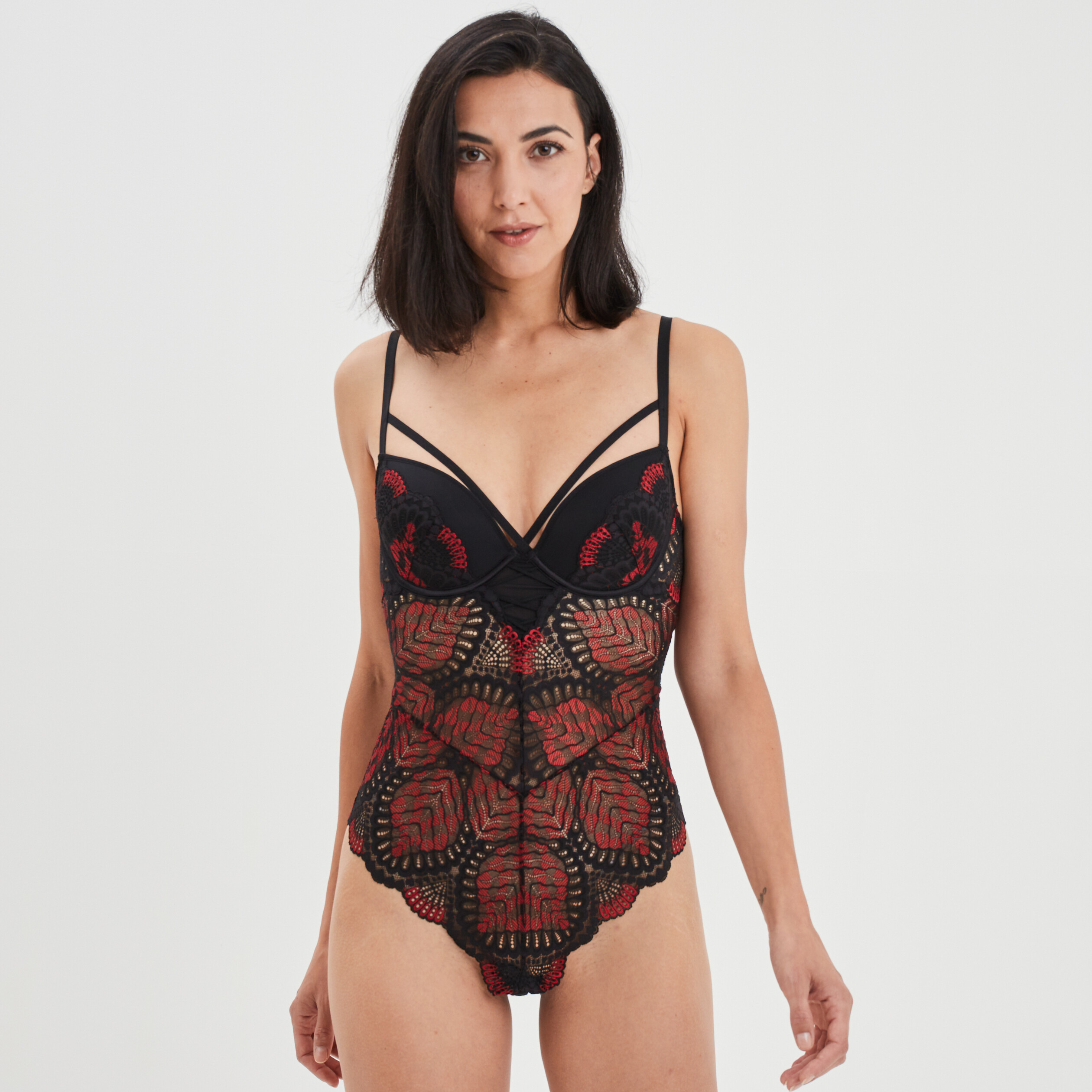 Body emboîtant en dentelle noir femme | La Halle