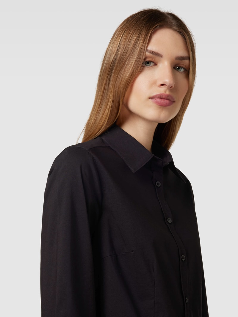 Bluse mit Hemdblusenkragen in schwarz