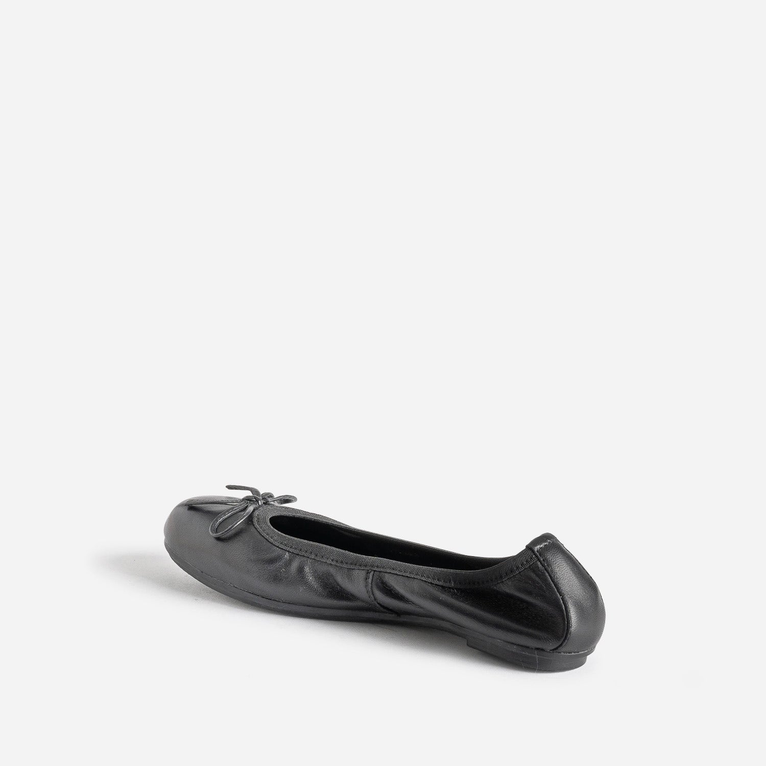 Ballerine éco-conçue BUGGY noire en cuir