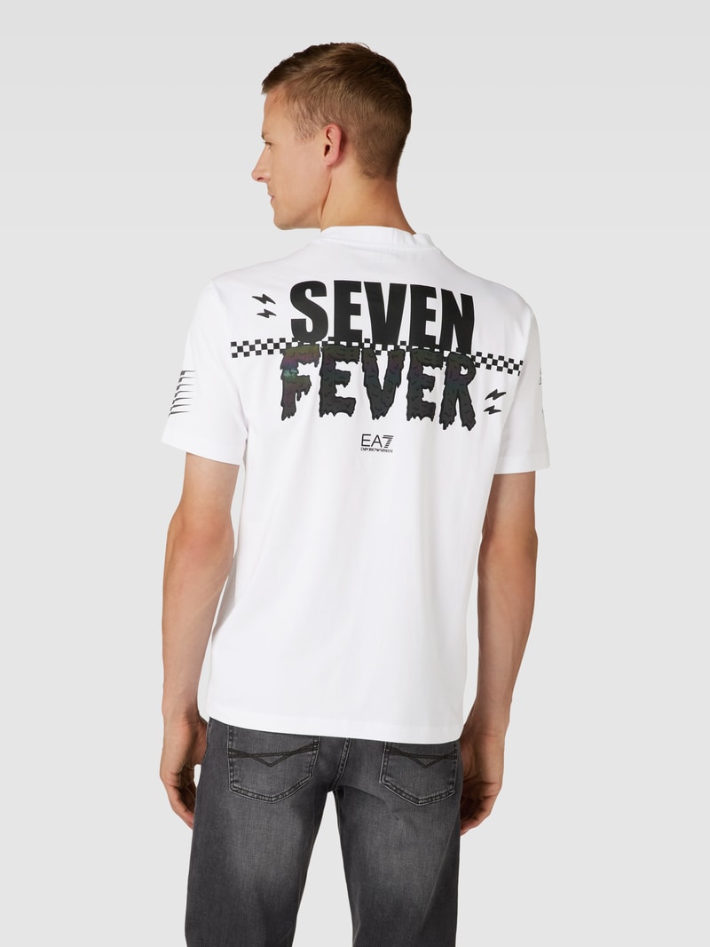T-Shirt mit Label-Print in weiß