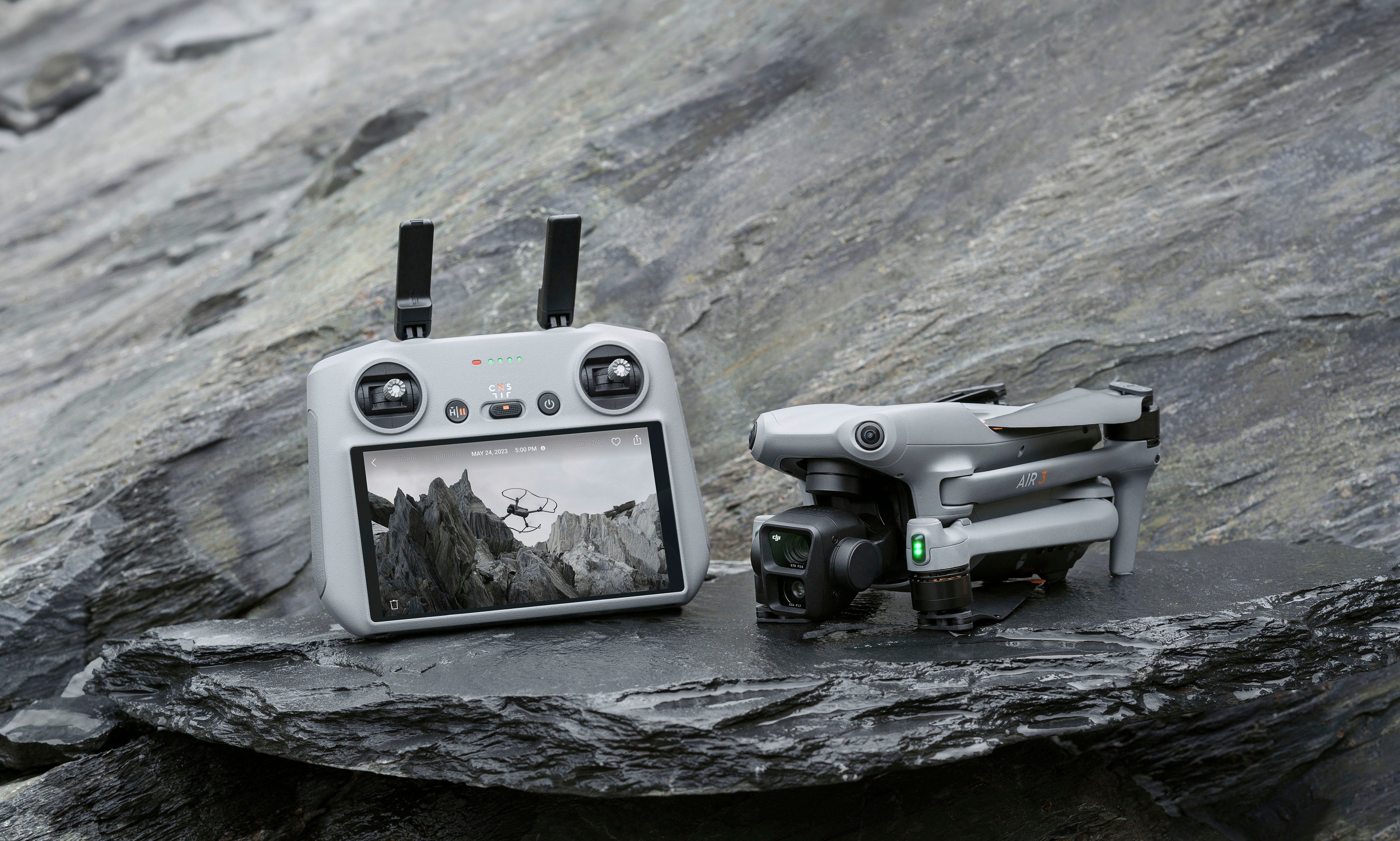 DJI Air 3 Fly More Combo (DJI RC 2) Drohne (4K Ultra HD)