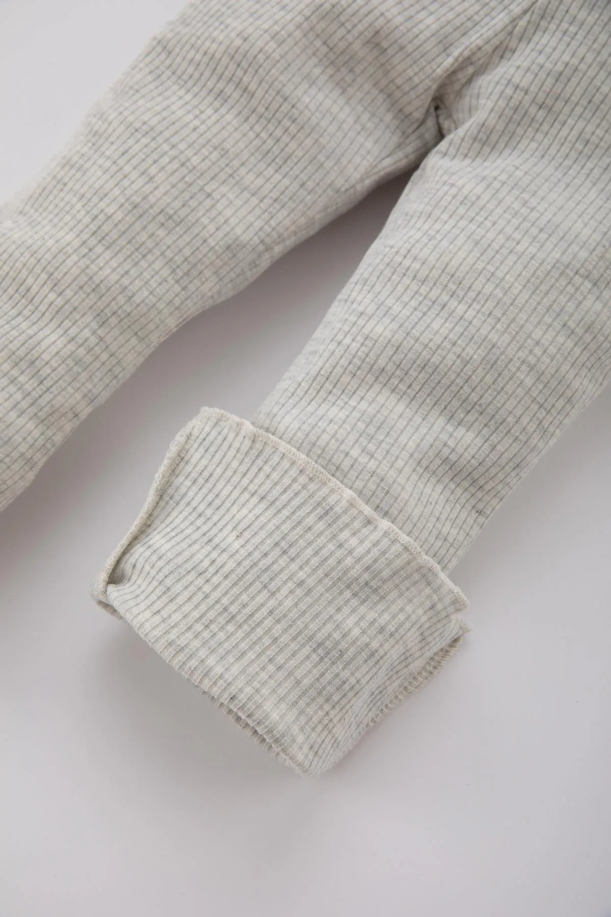 DeFacto  2-teilige Strumpfhose mit geripptem Camisole für Baby-Mädchen – Ausgestelltes Bein B9784a524sp