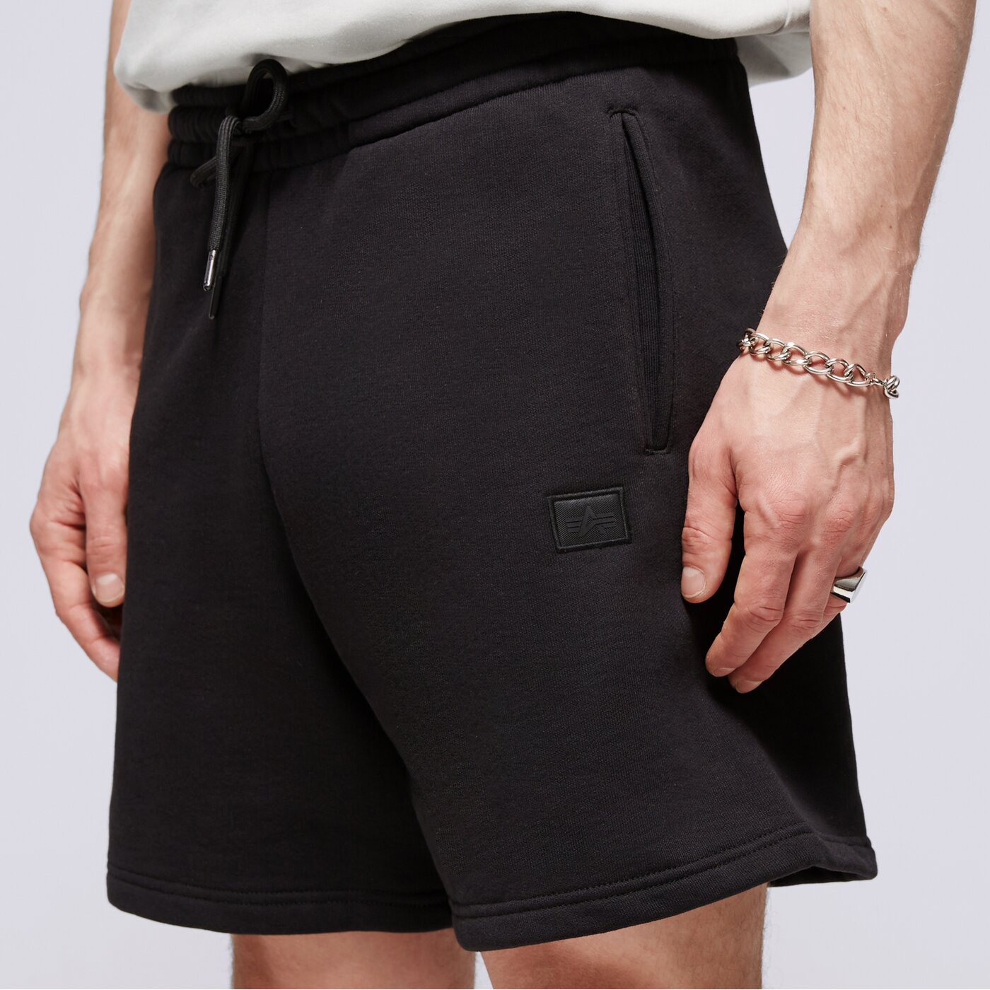ALPHA INDUSTRIES SHORTS ALPHA ESSENTIALS RL SHORTS Schwarz