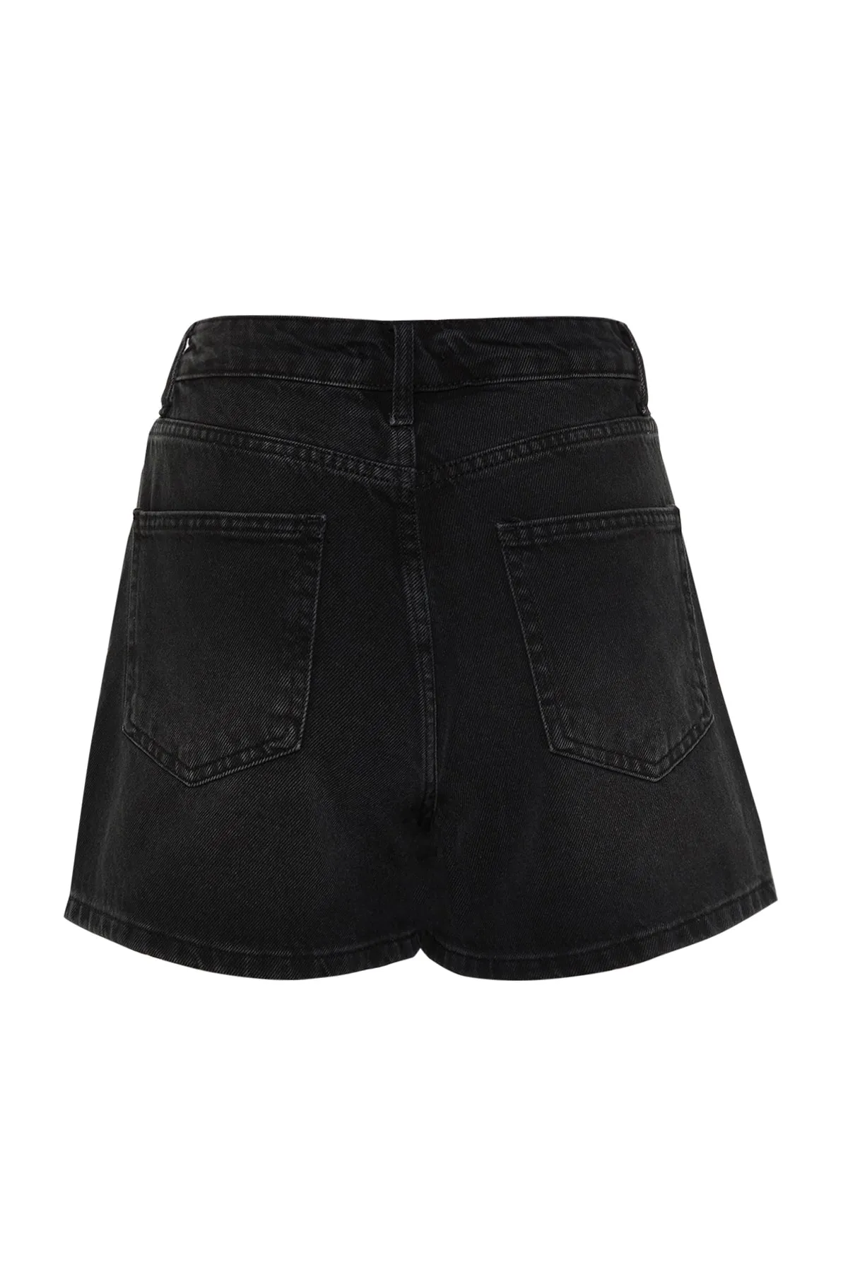 Trendyol Collection  Schwarze Jeansshorts TWOSS23SR00199