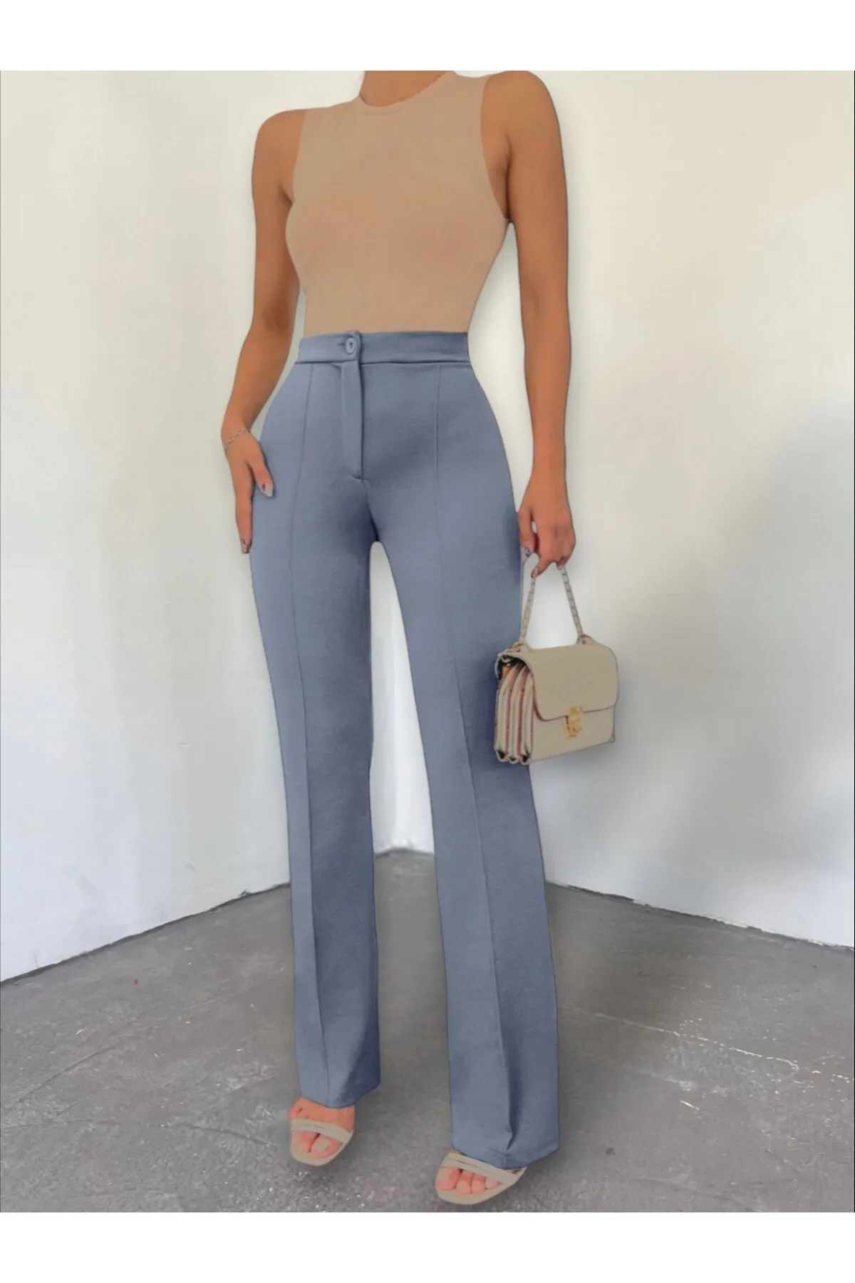 Modamorfo  Geknöpfte Lycra-Hose