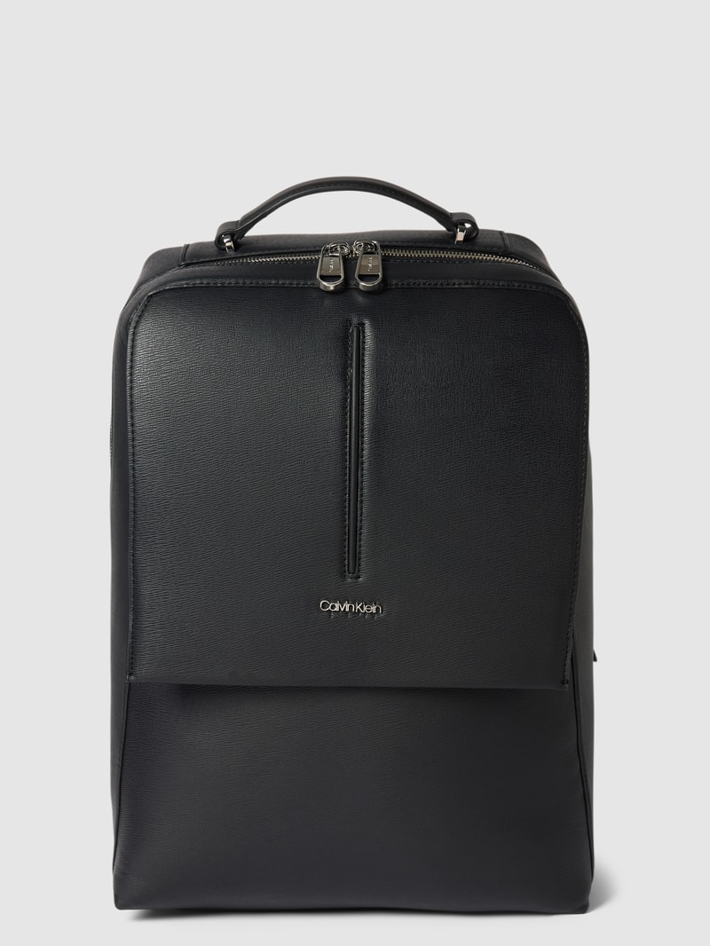 Rucksack in Leder-Optik Modell 'MEDIAN' in schwarz