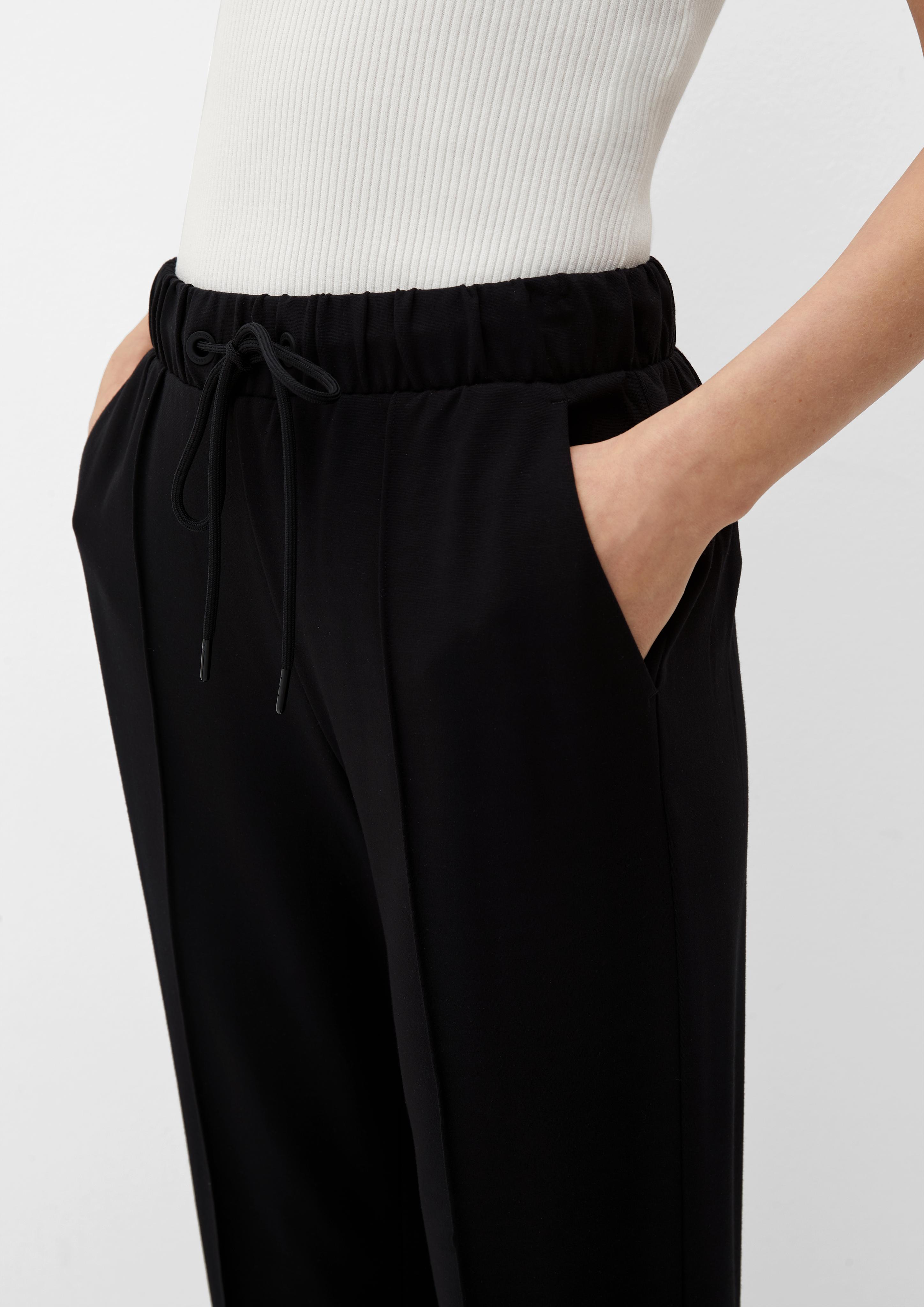Relaxed: Joggpants aus Interlockjersey  2127917-9999