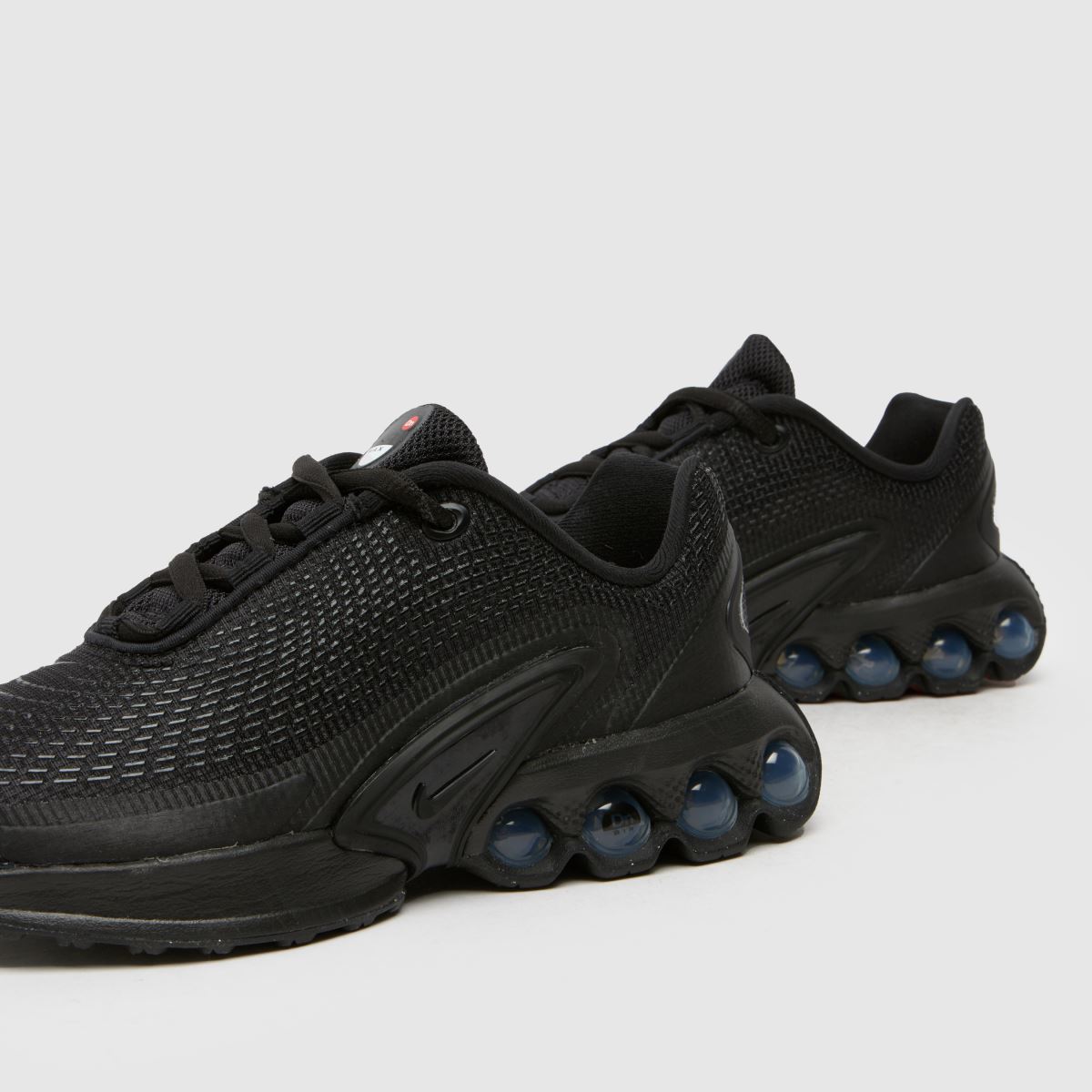 Črni športni copati Nike Air Max Dn Youth