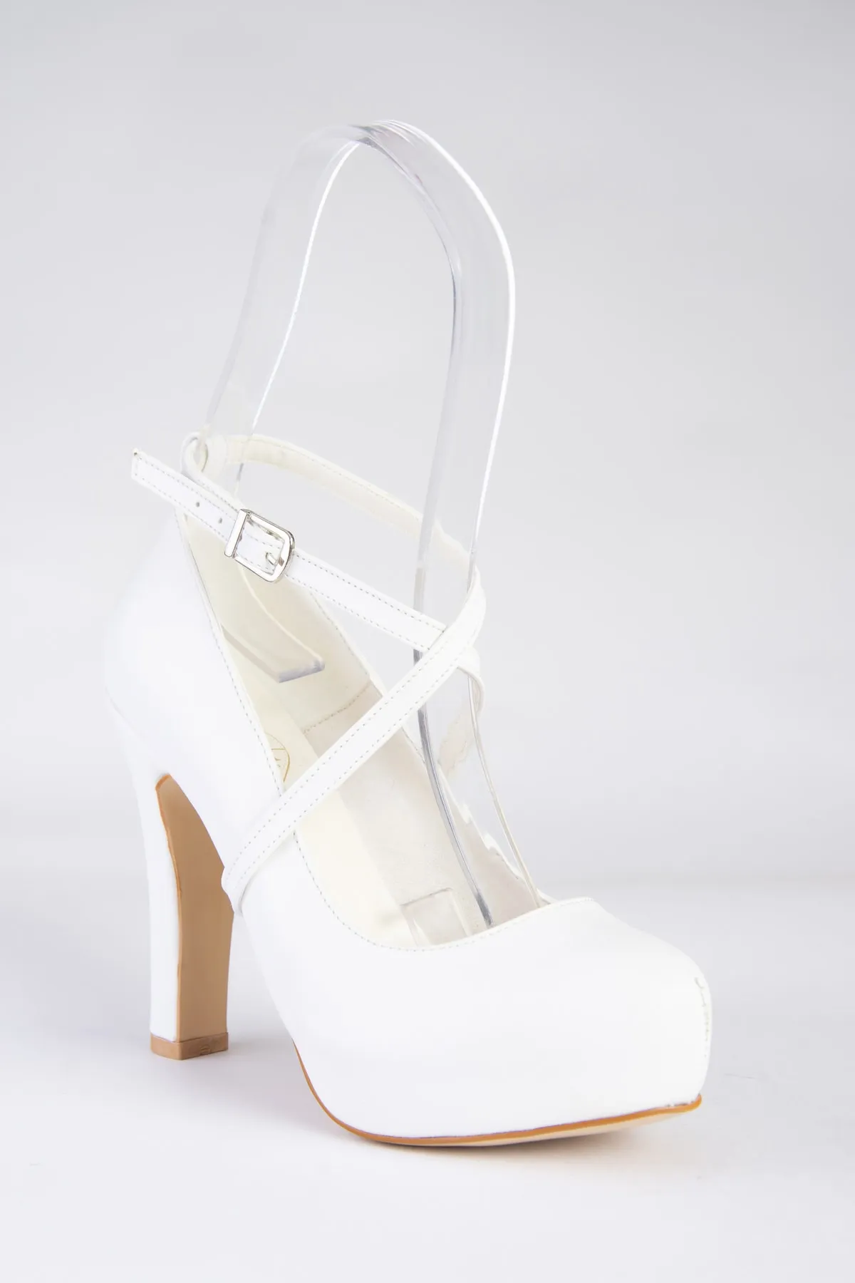 Fox Shoes  Weiße Damen-Abendschuhe mit Plateauabsatz M348007609