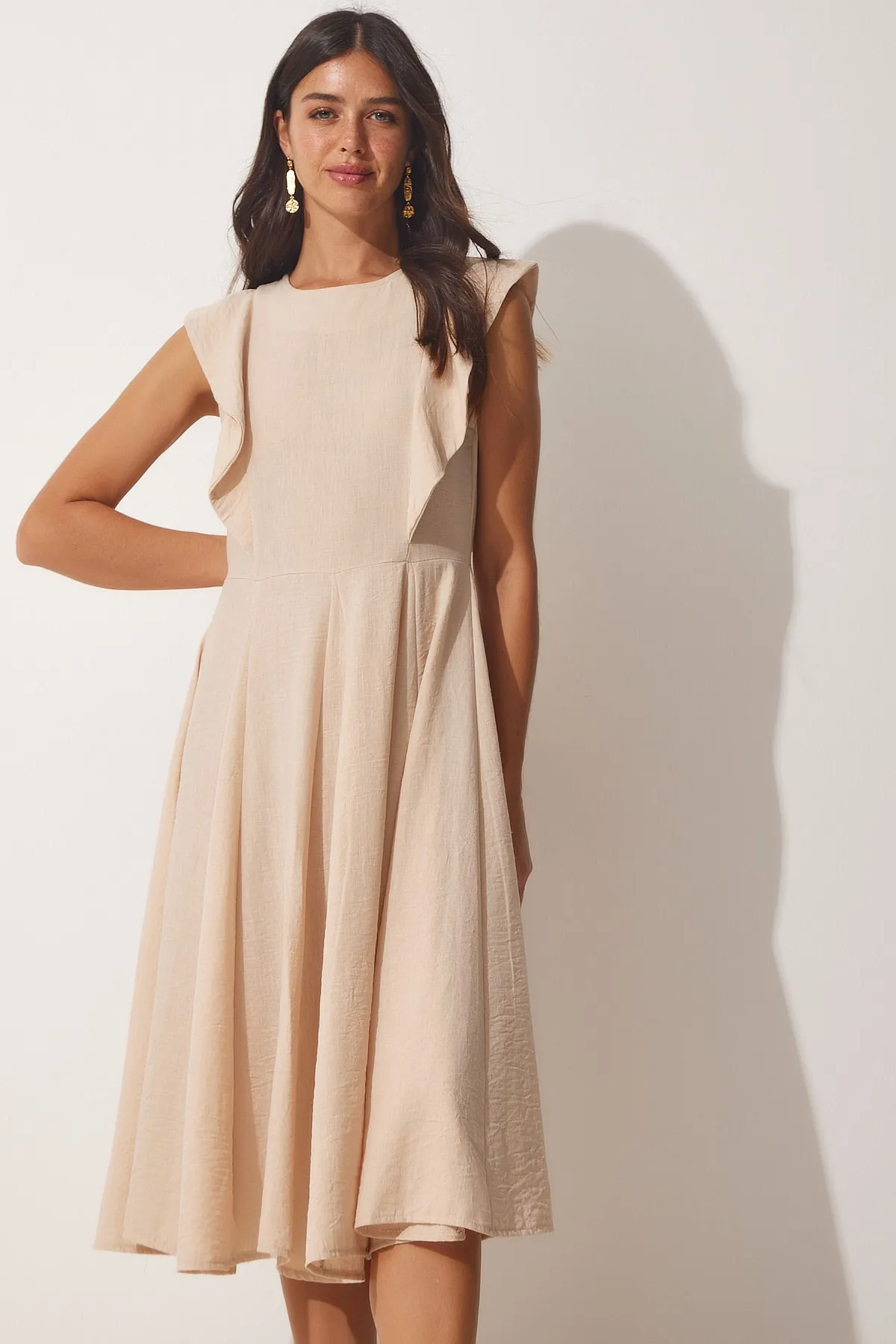 Happiness İstanbul  Damen-Sommerkleid aus cremefarbenem Volant aus Leinen TO00066