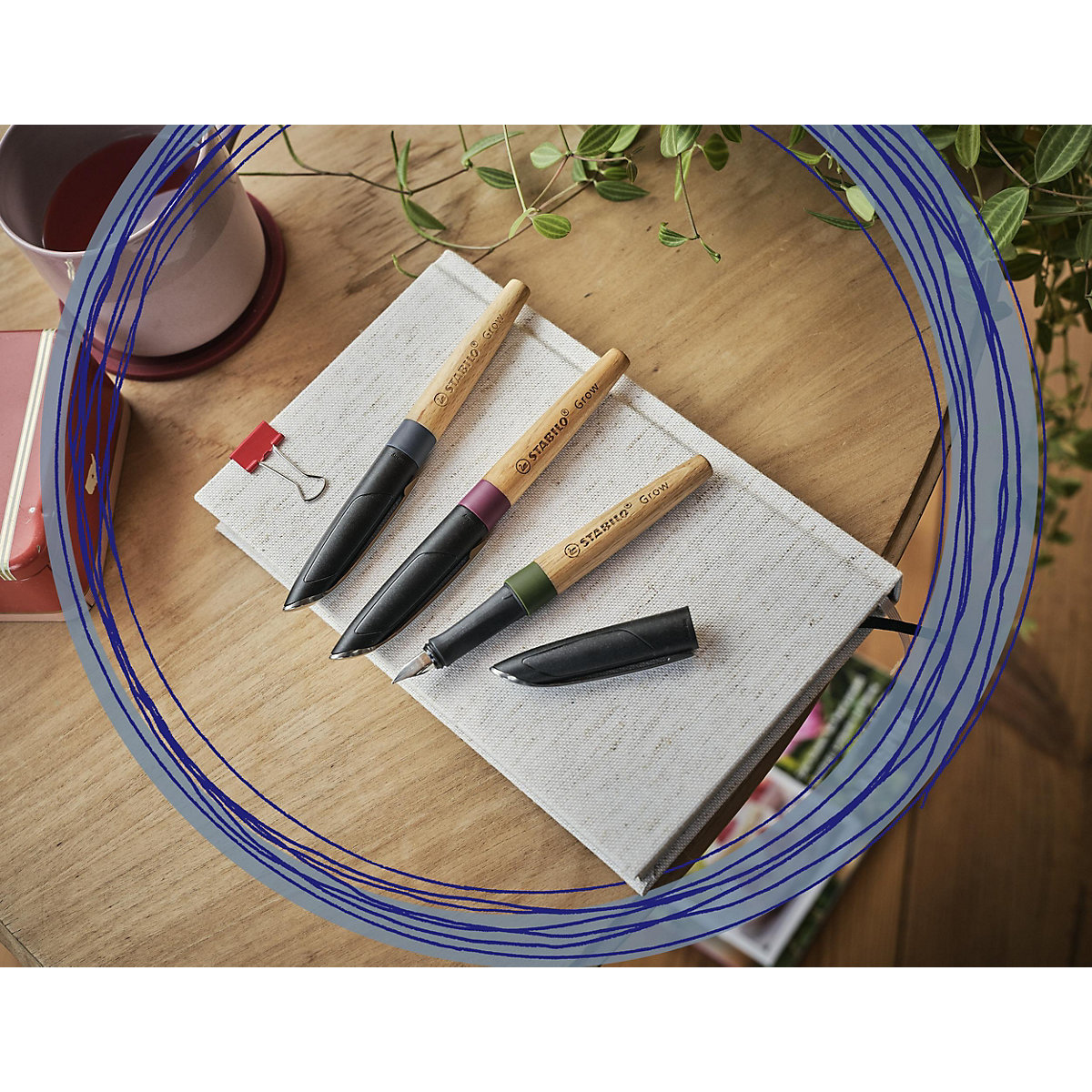 Füllhalter STABILO Grow M-Feder blaubeerblau/Buche, klimaneutral