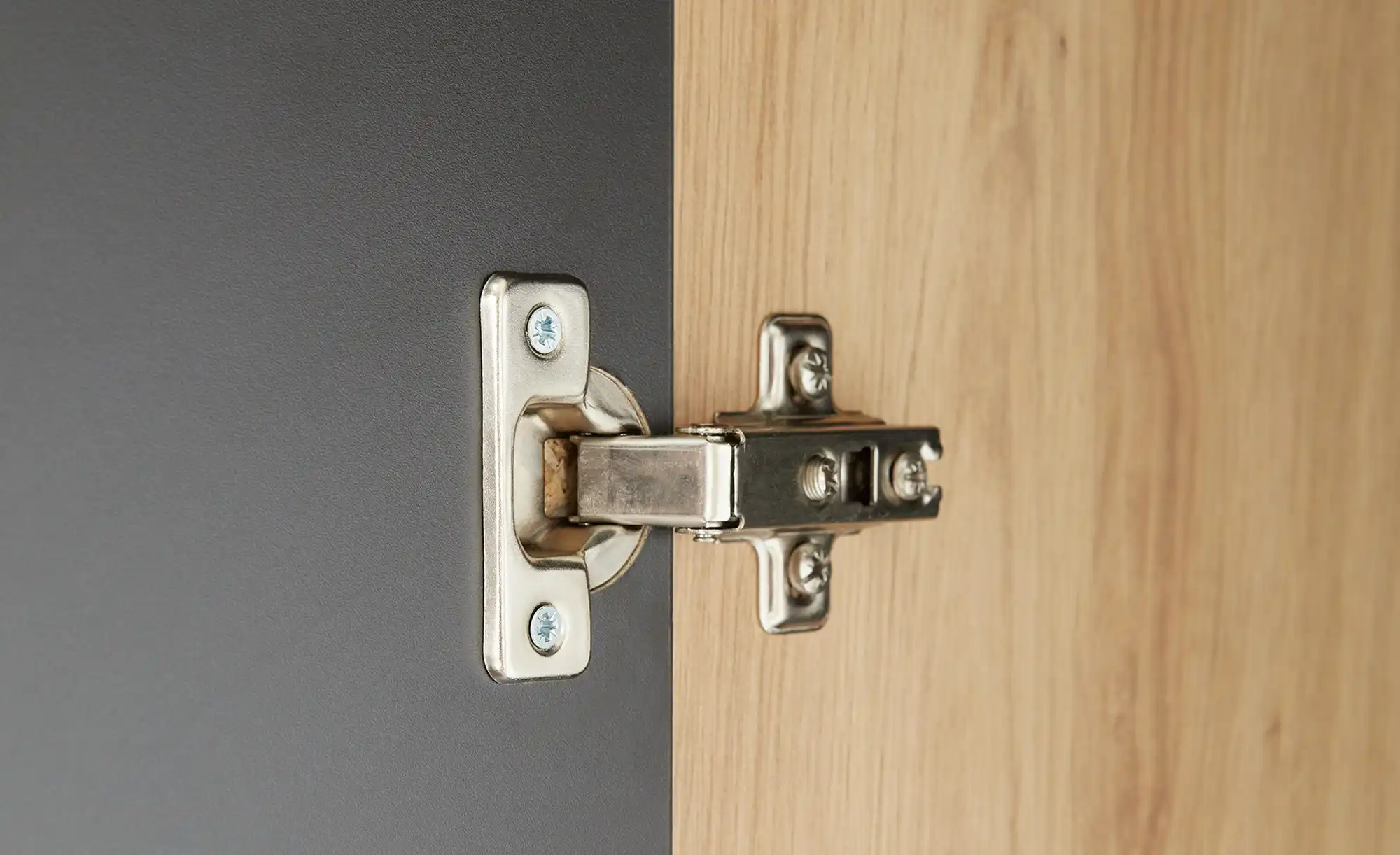 Dielenschrank