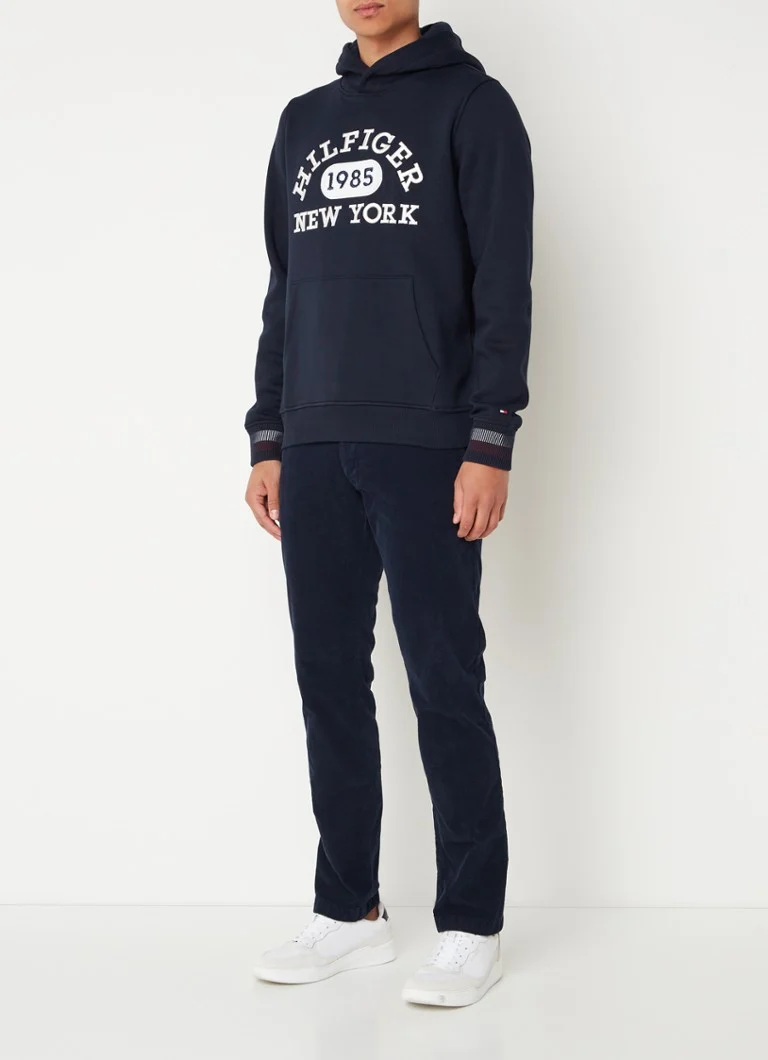 Tommy Hilfiger Hoodie with logo embroidery and kangaroo pocket