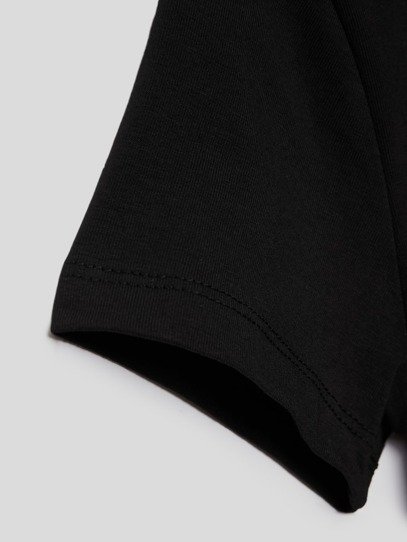 T-Shirt mit Label-Print in schwarz