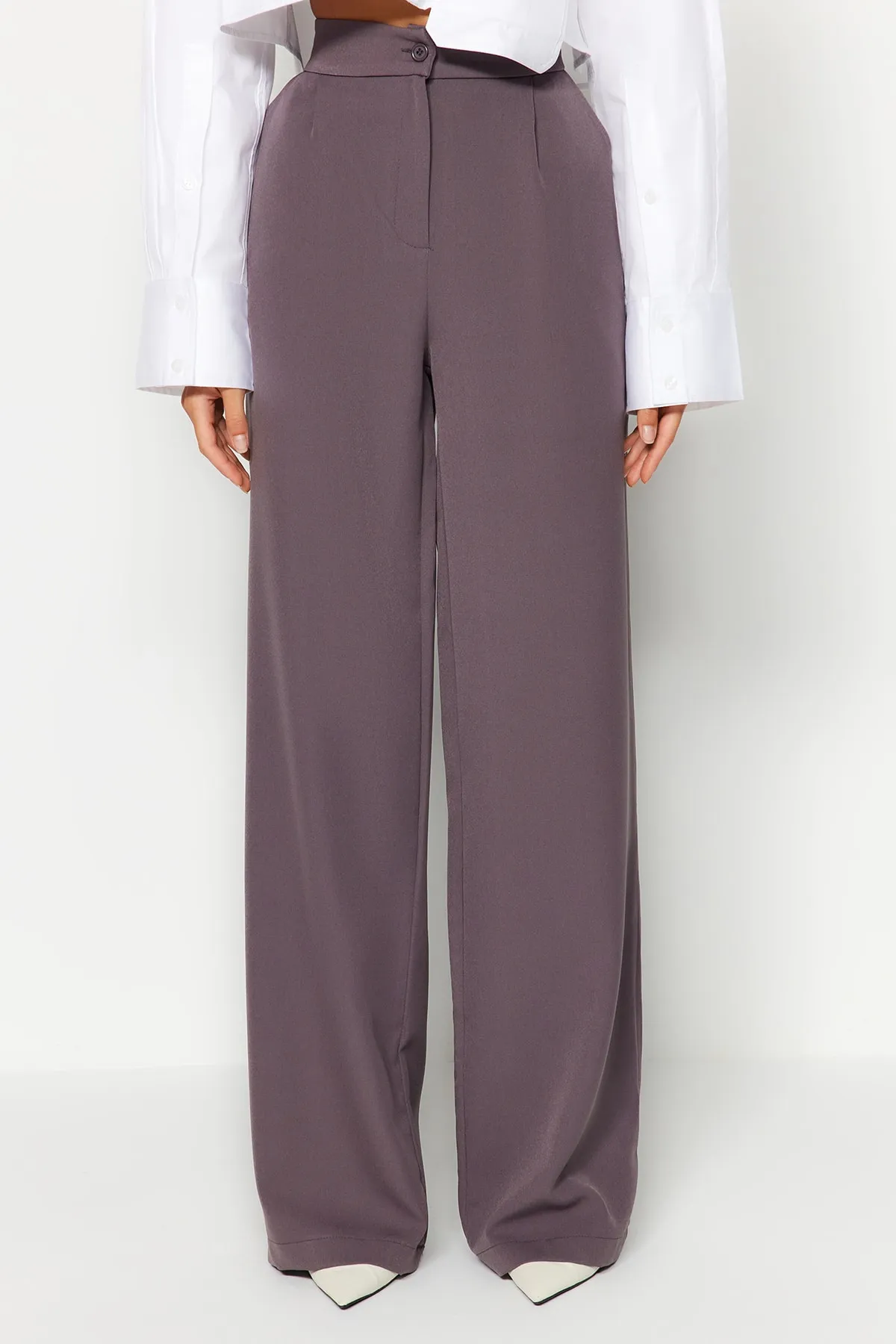 Trendyol Collection  Anthrazitfarbene Hose mit weitem Bein TWOAW22PL0139