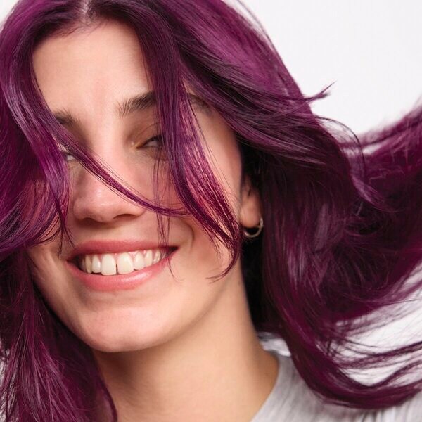 Kit de tinte permanente vegano No Bleach London Vivid Berry
