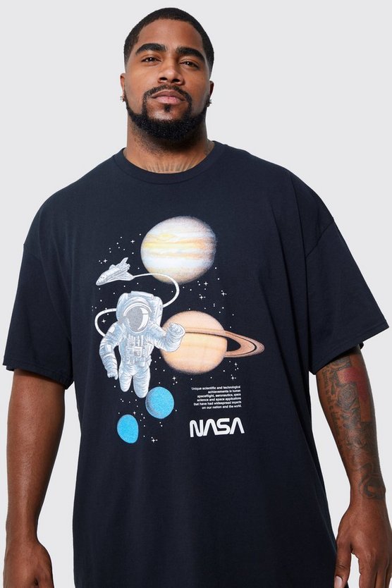 Plus T-Shirt mit lizenziertem Nasa-Print