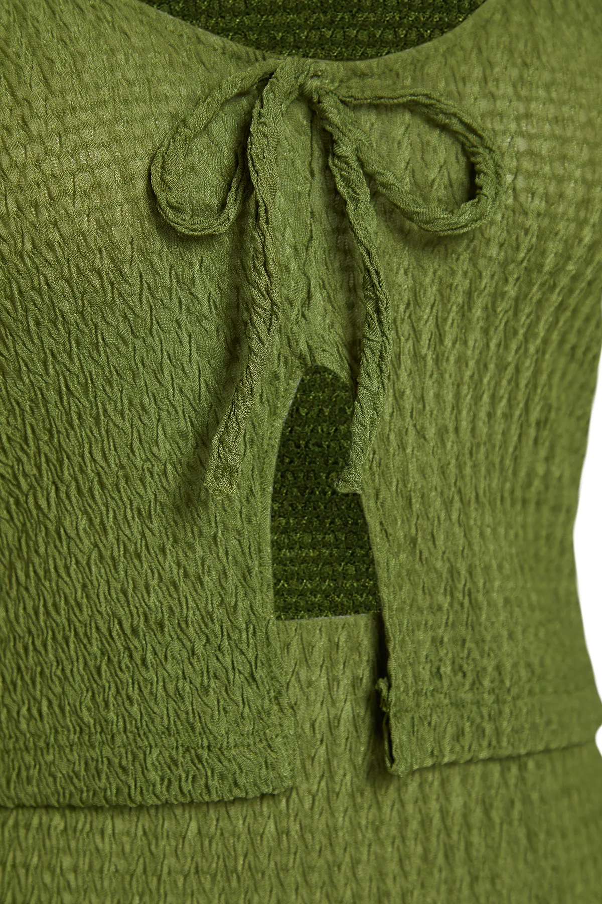 Trendyol Collection  Grünes gestricktes Blusenrock-Set mit Bindeband TBESS24AU00000