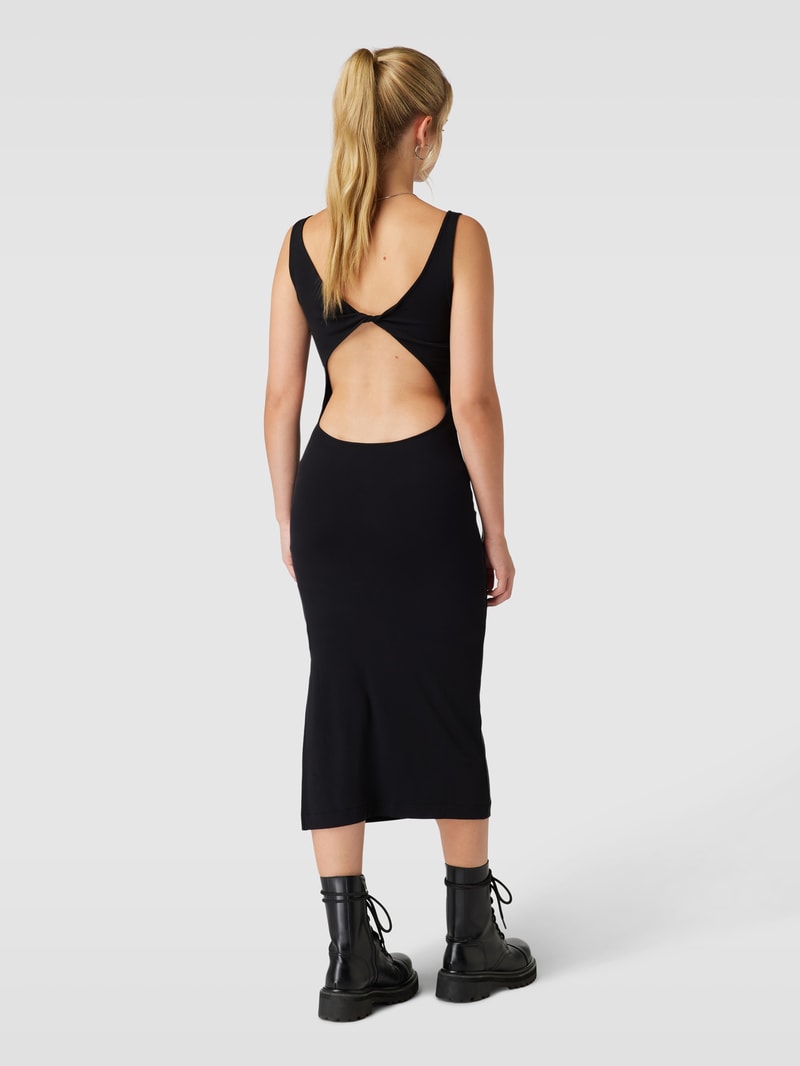 Midikleid mit Cut-Out am Rücken in black