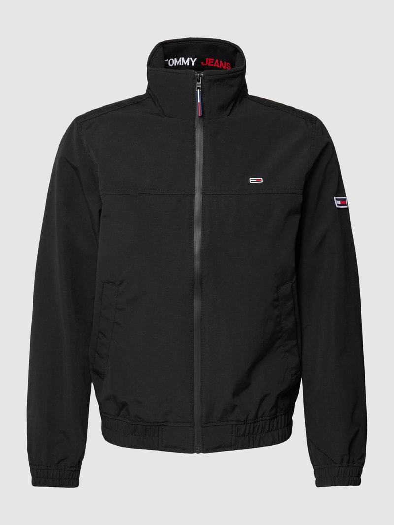 Jacke mit Stehkragen in schwarz
